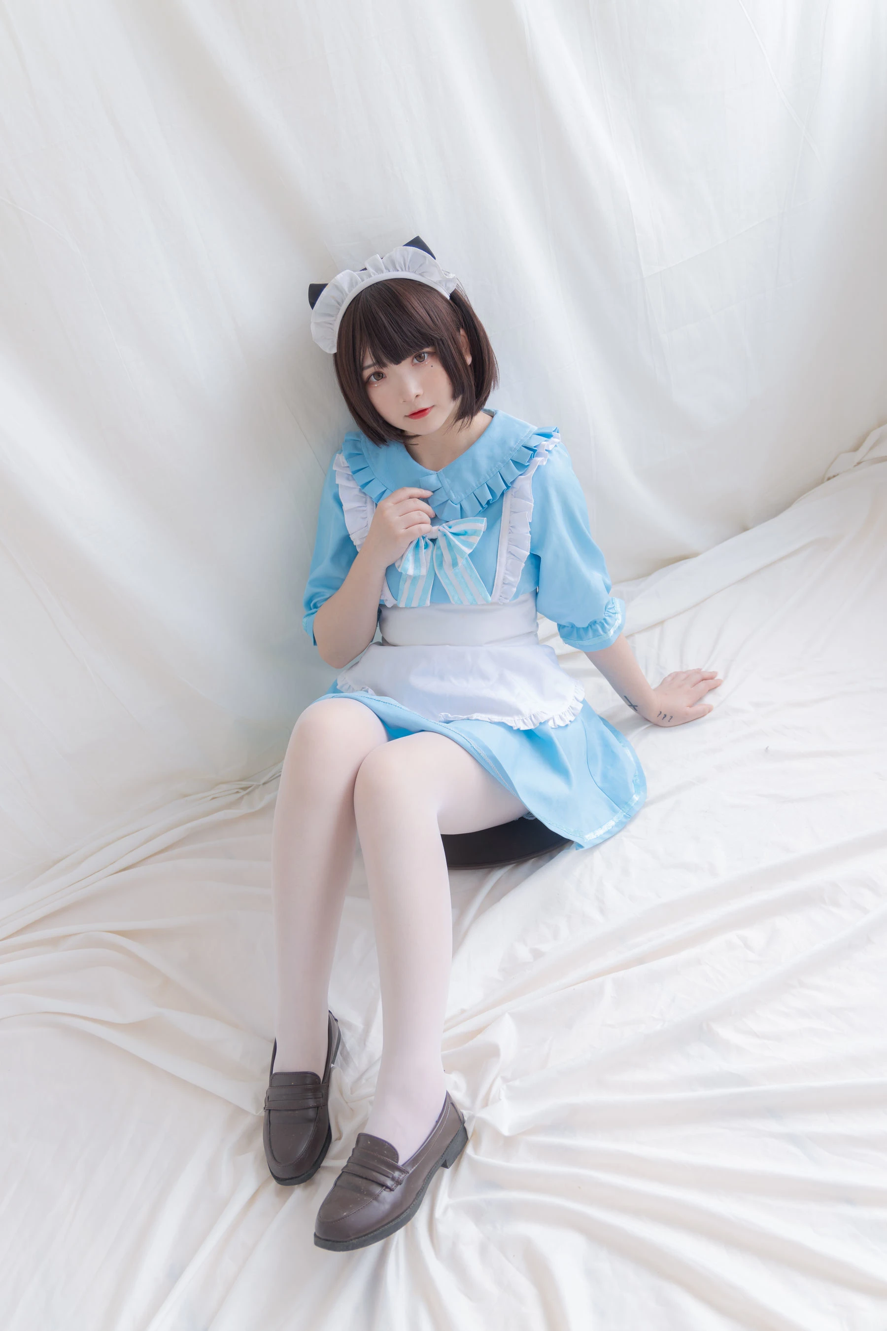 二次元美女古川kagura – 蓝色小猫女仆插图3
