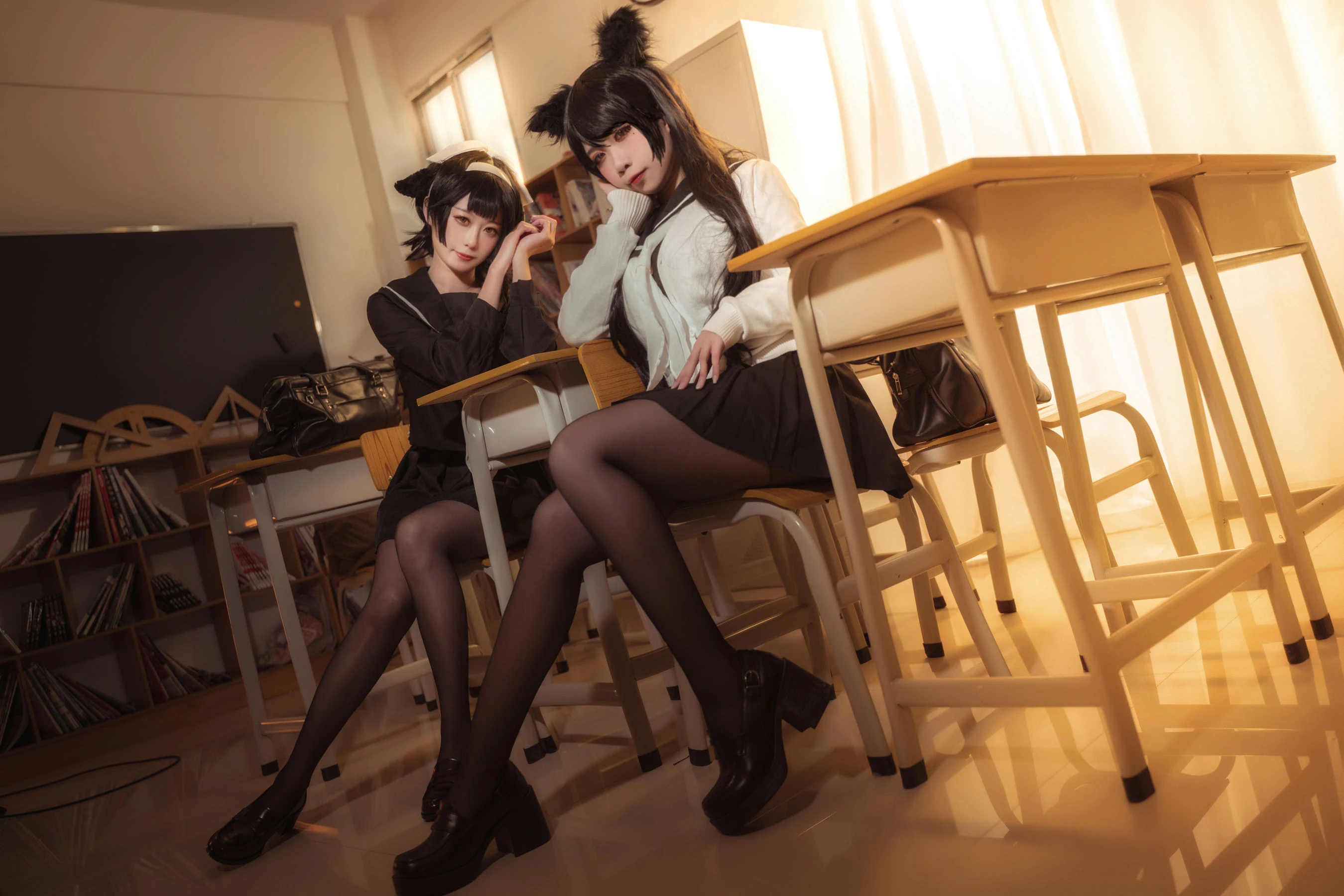 贞子蜜桃 – 碧蓝航线 爱宕高雄制服插图3