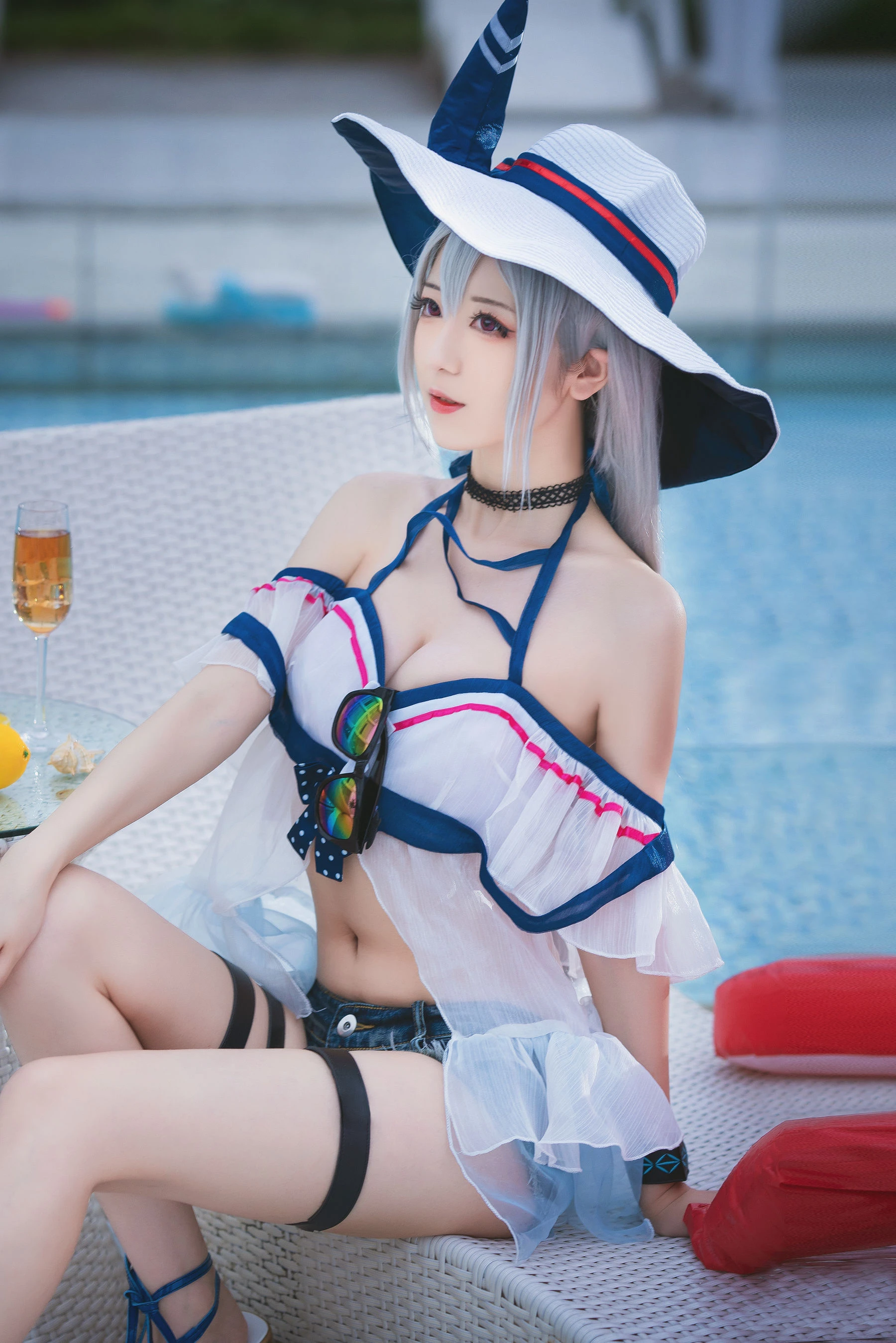 小姐姐弥音音ww – 明日方舟 斯卡蒂泳装插图2