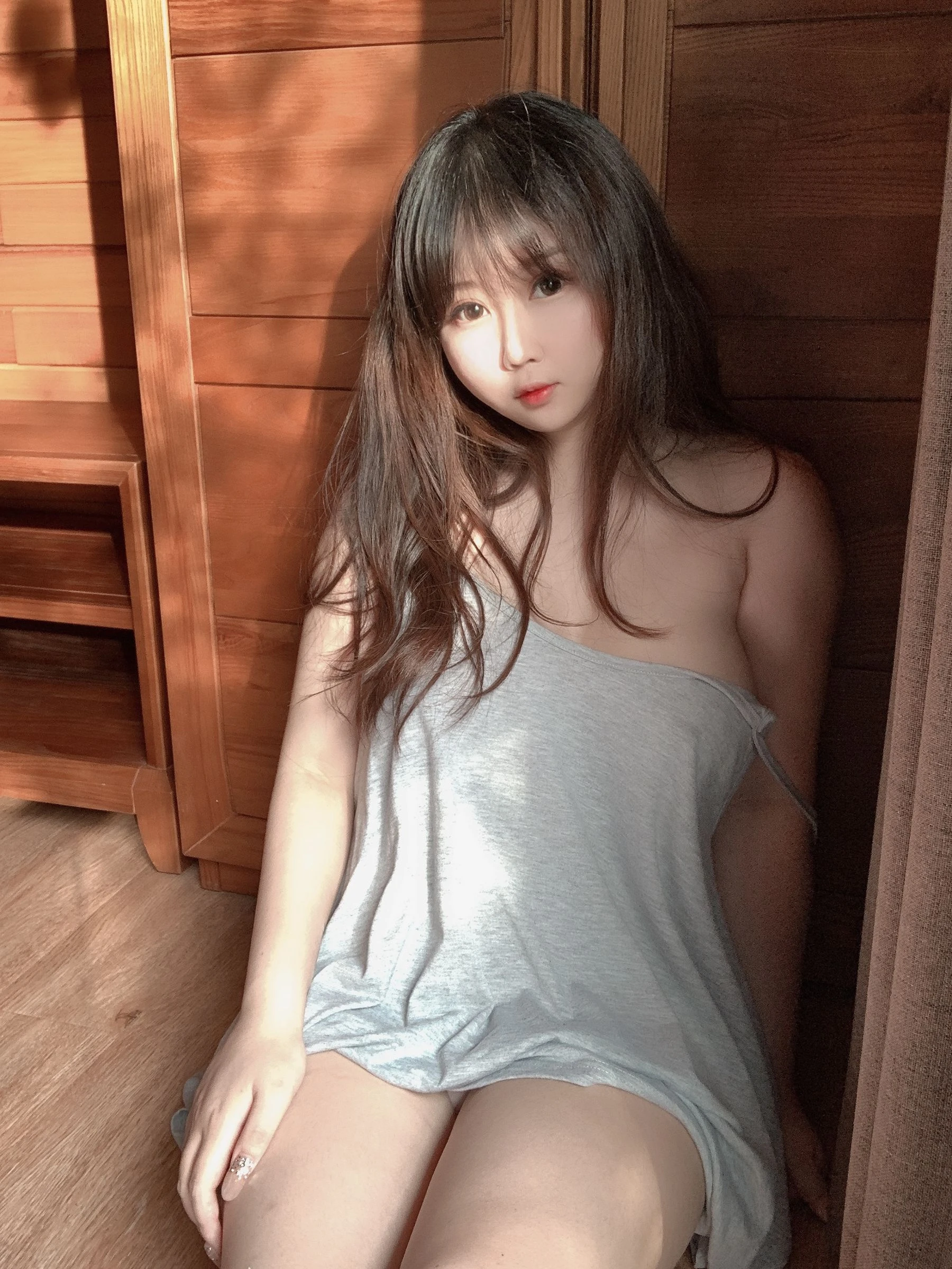 蜜桃少女是依酱呀 – 光插图7