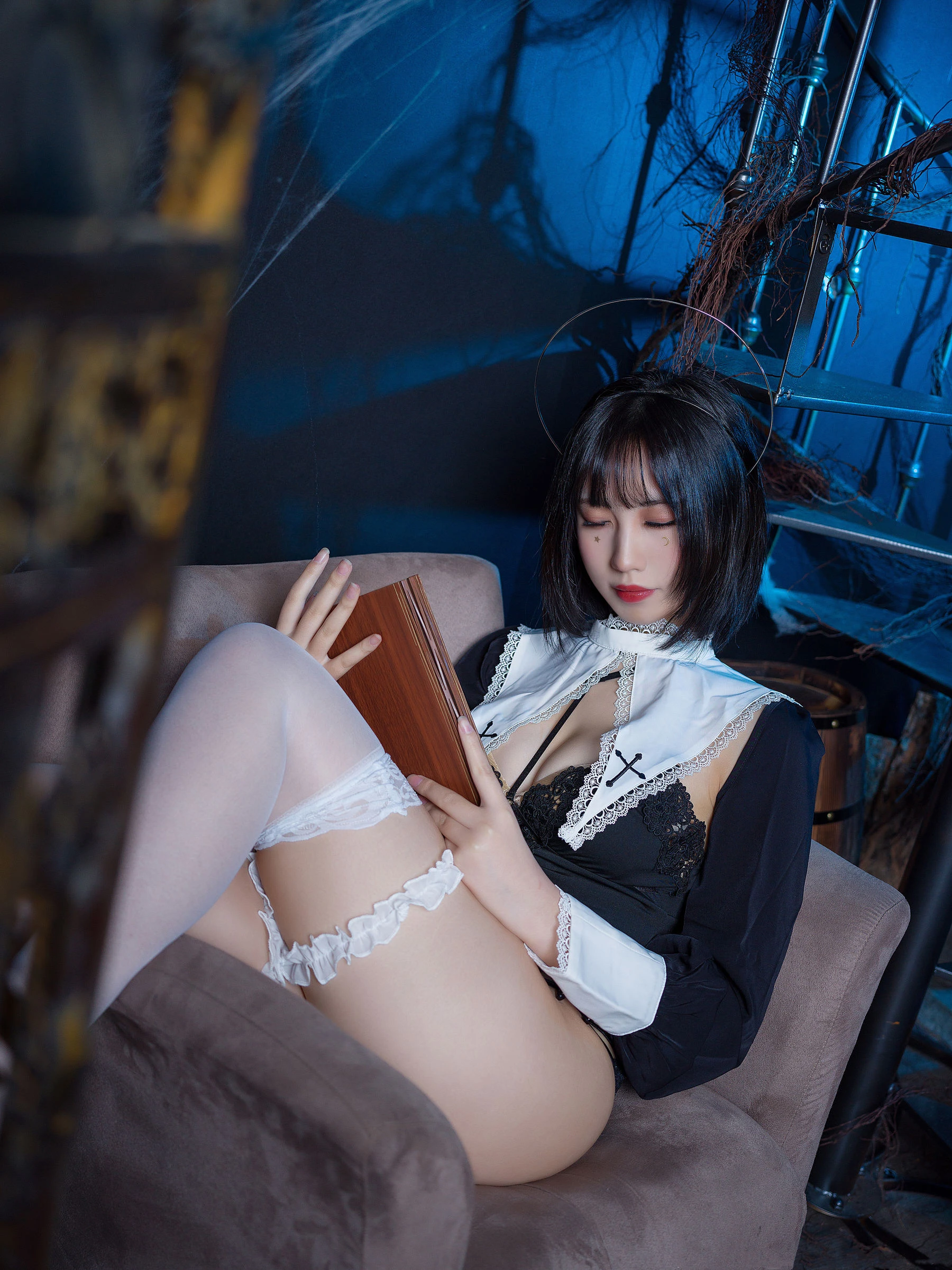 二次元少女念雪ww – 修女 [38P]插图1
