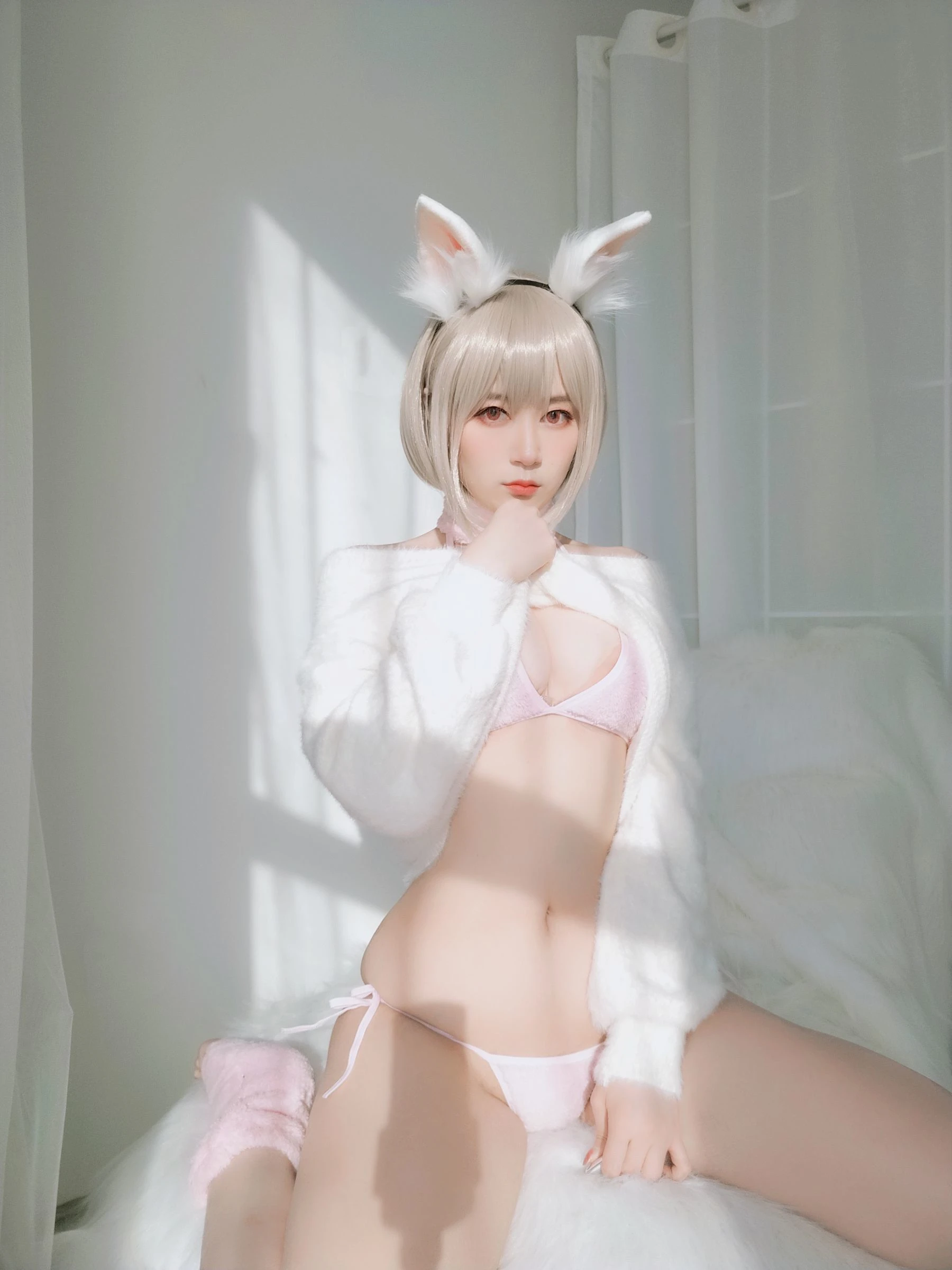 Coser小姐姐白银 小白兔 [105P]插图6