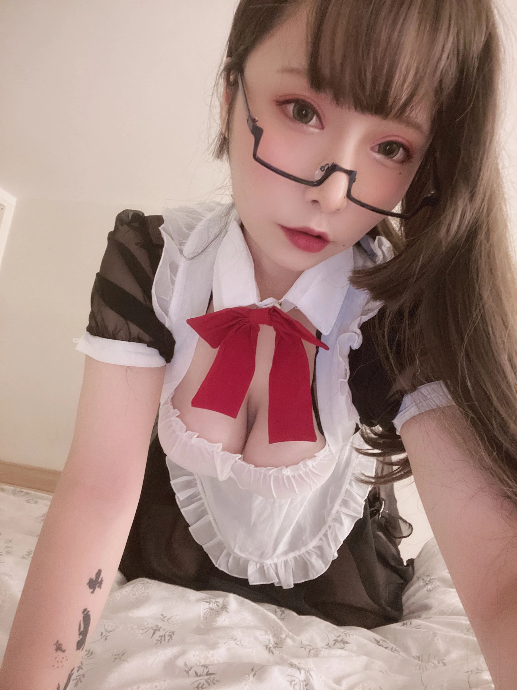 次屁啦 – 透明女仆桃插图3