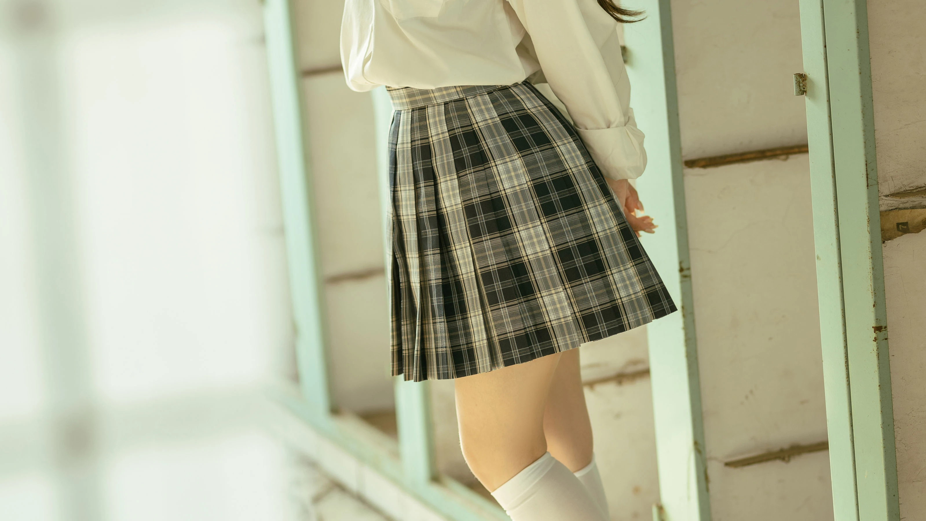 桃良阿宅 – 桃良JK插图2