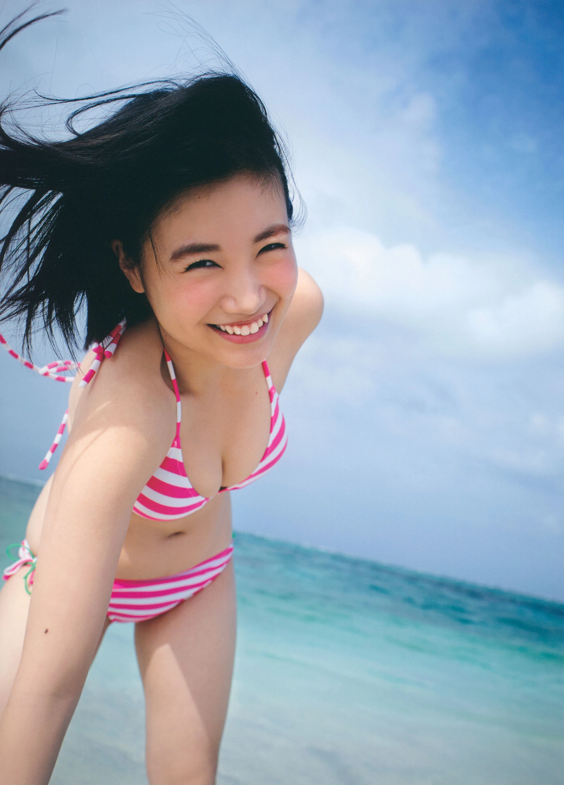 朝長美桜 ファースト写真集 日向插图7