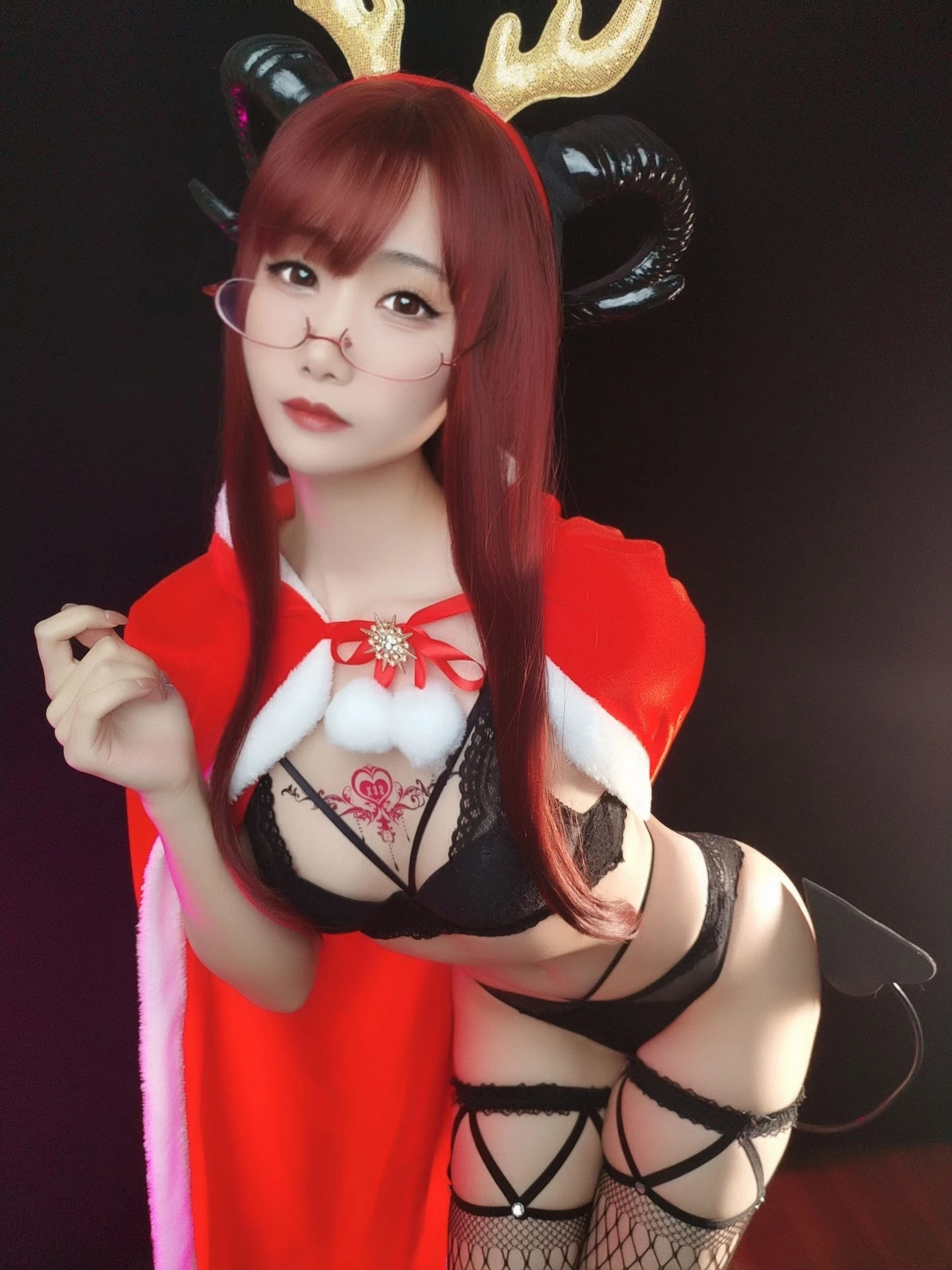 动漫博主曉美媽 – (圣诞自拍)雪夜魅魔插图3