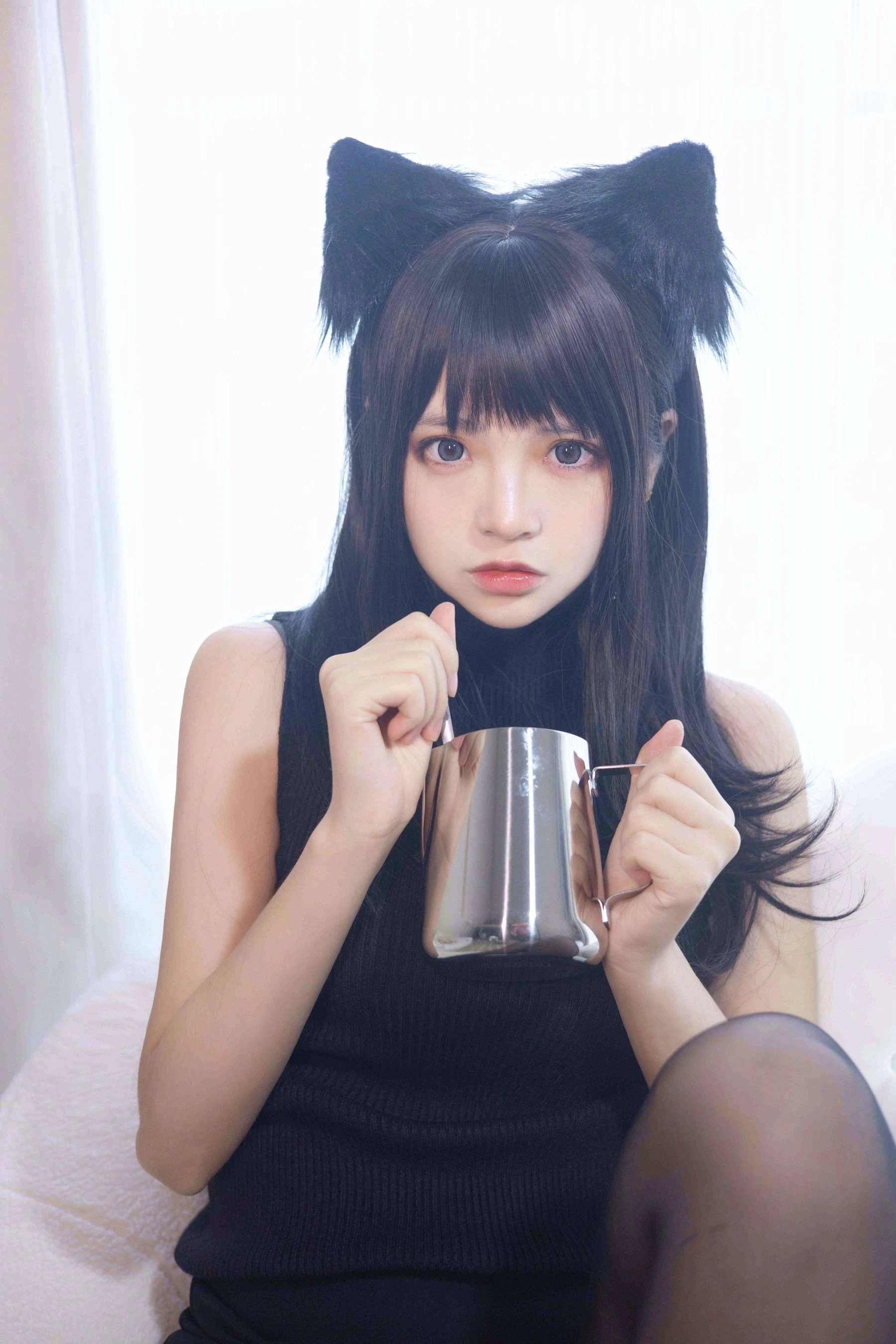 疯猫ss – 黑毛衣少女插图1
