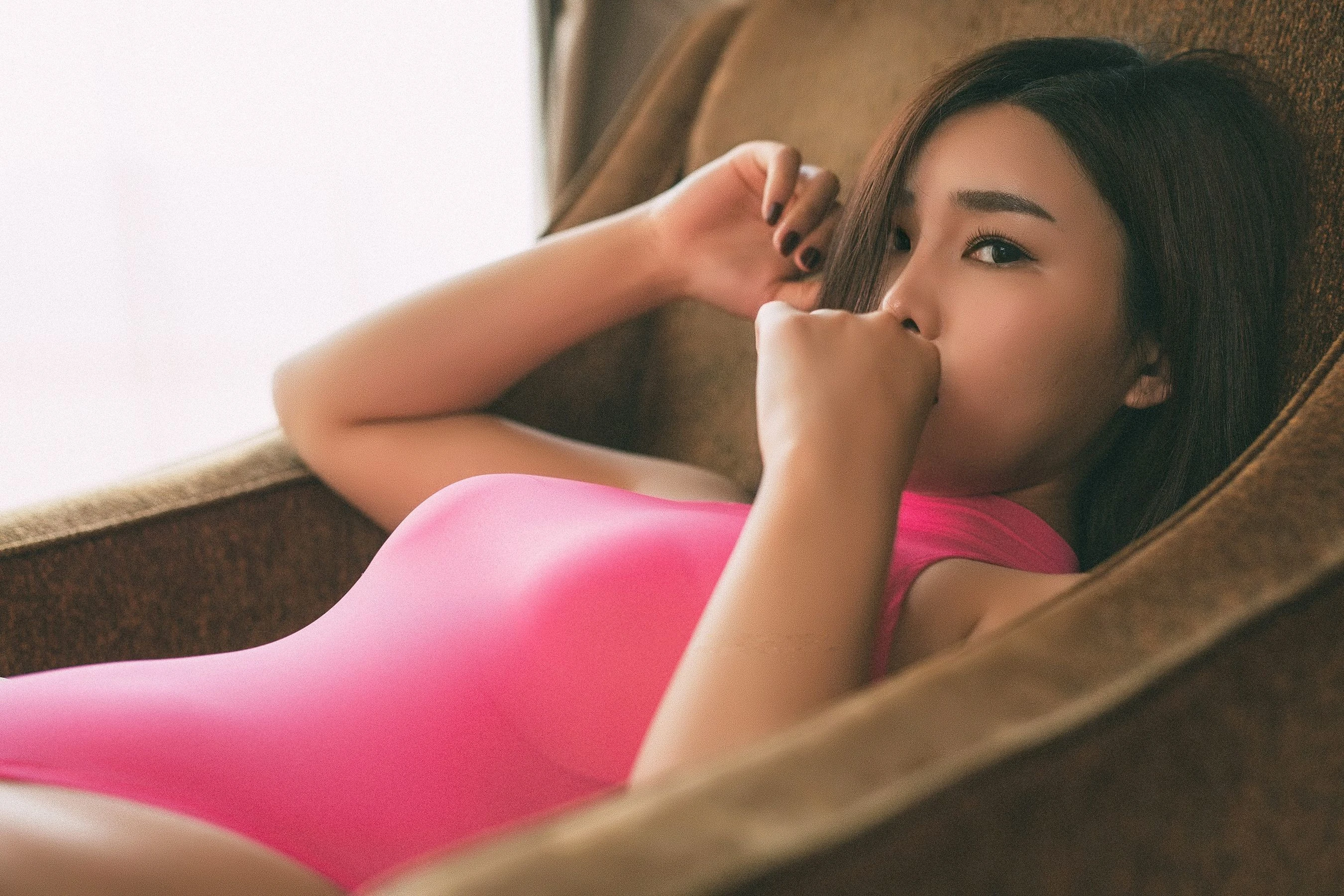 闫盼盼 火红蜜桃插图8