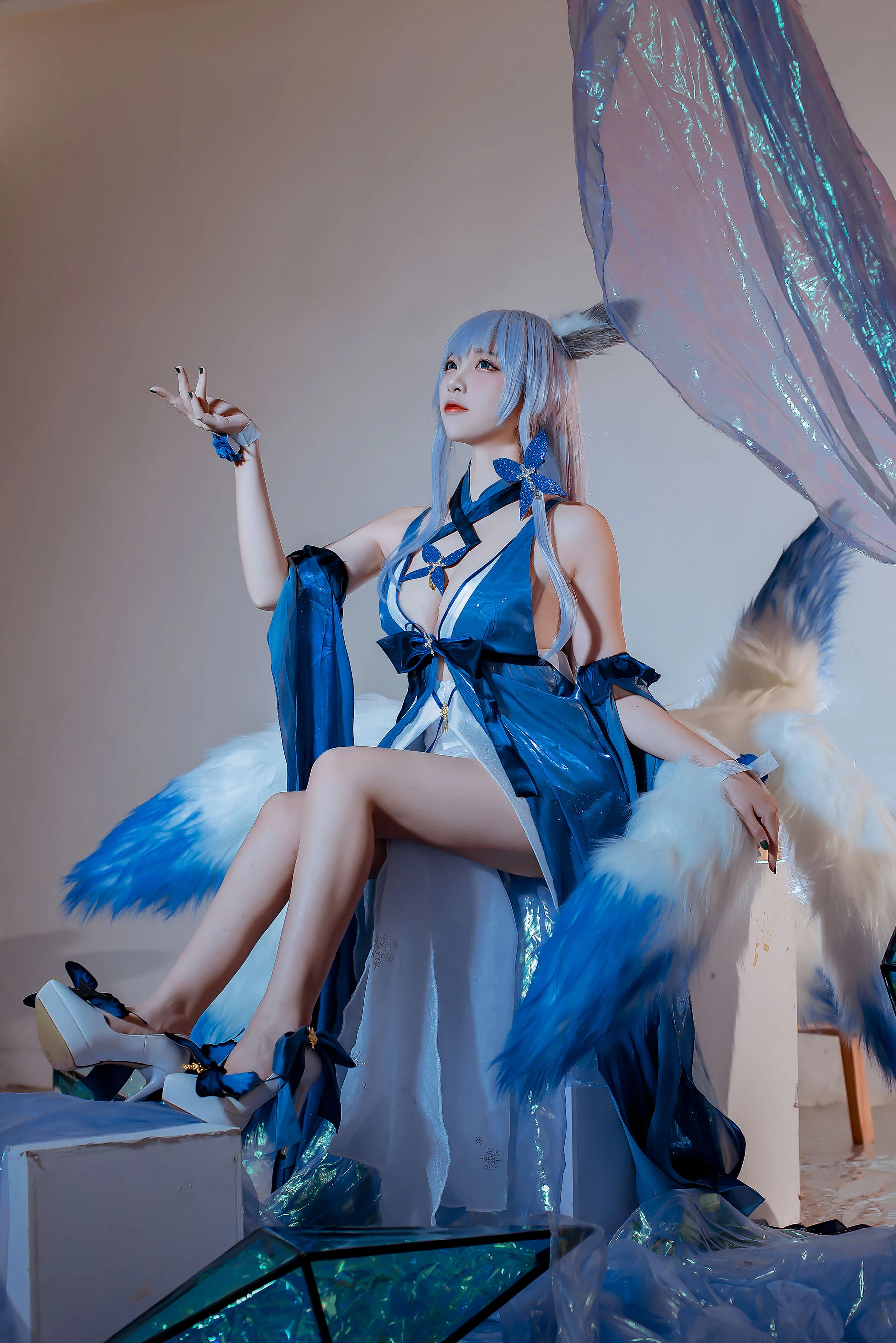 人气Coser二佐Nisa – 碧蓝信浓礼服插图3