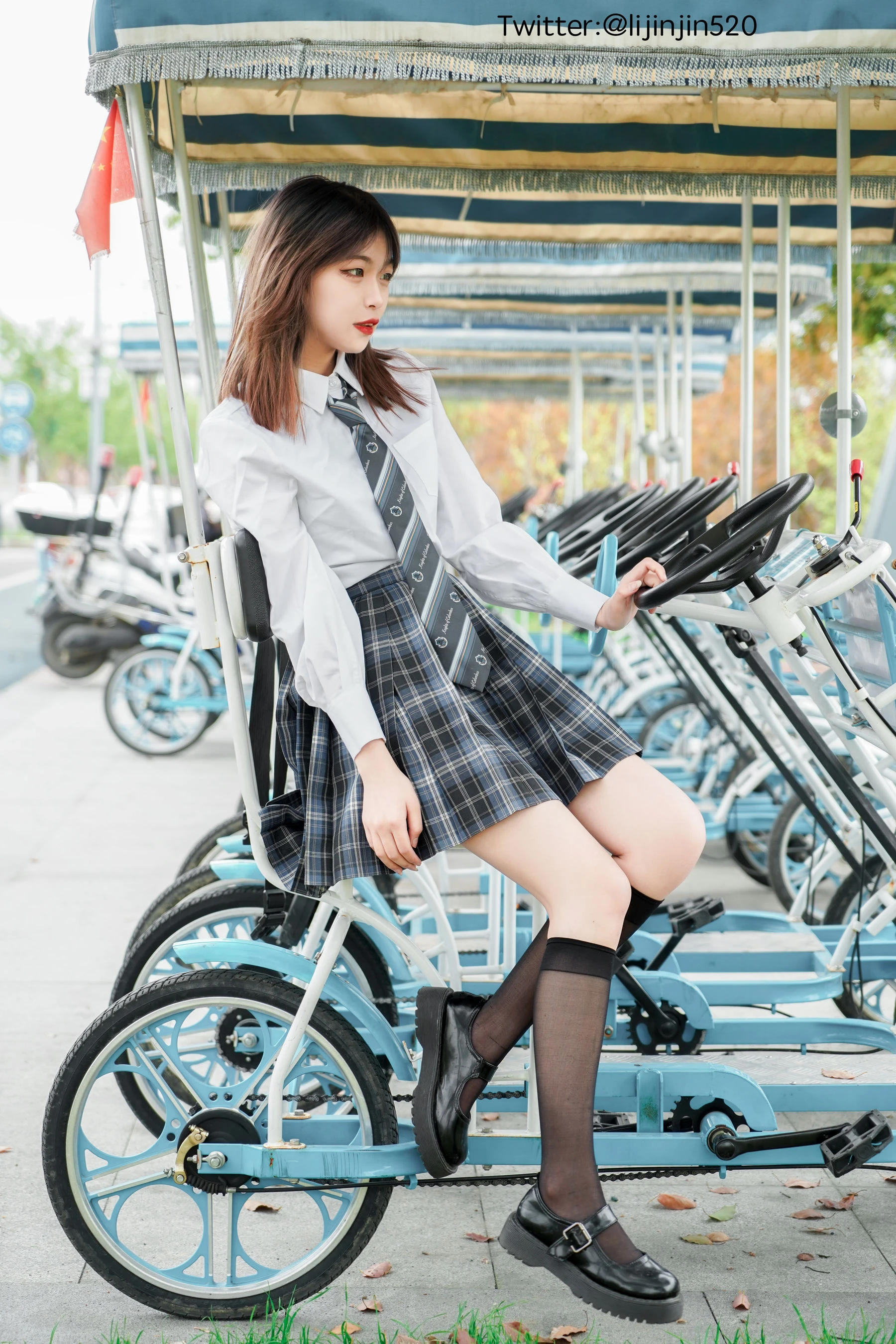 梨瑾瑾 – 户外JK2 [47P]插图4