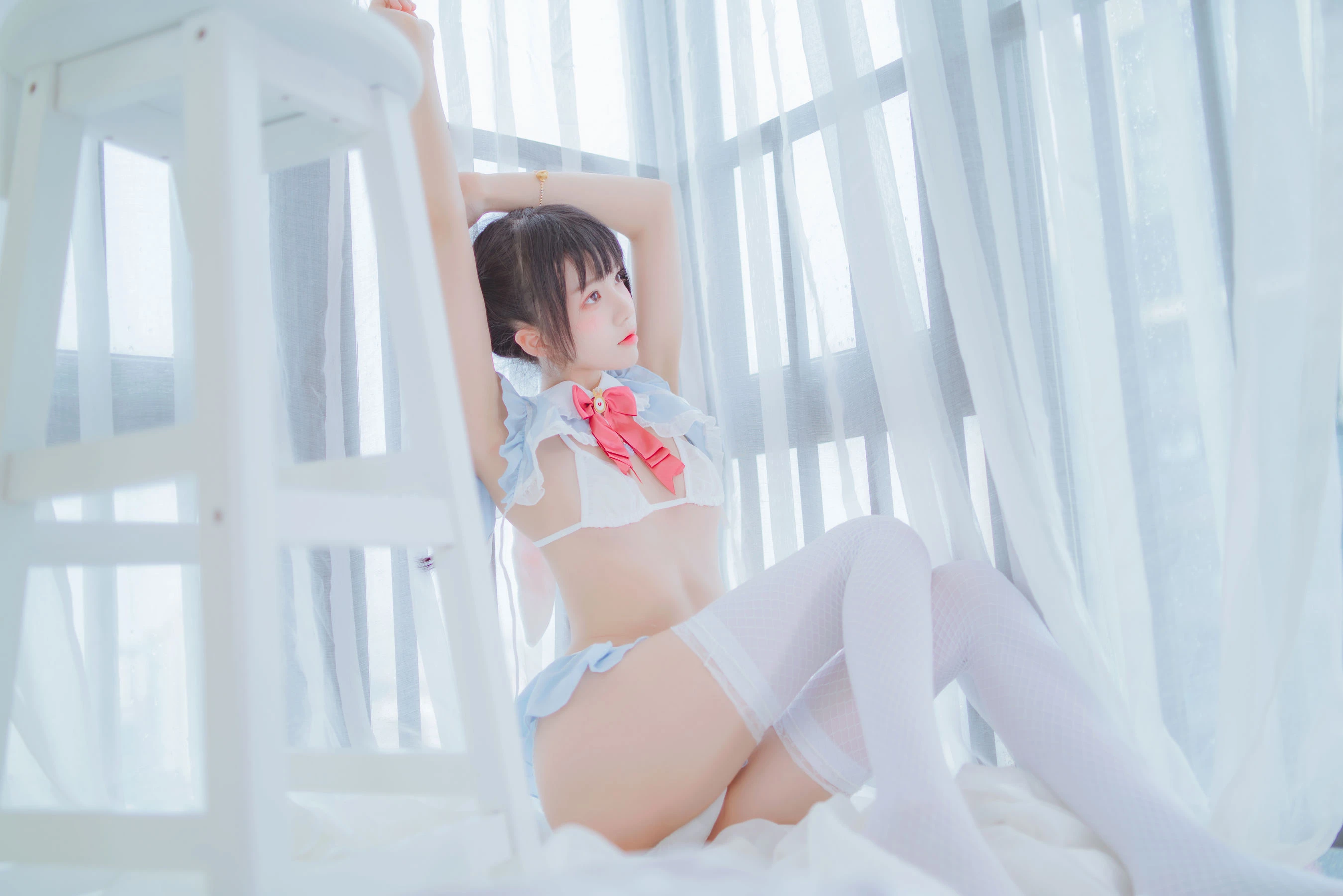 桜桃喵 – 爱丽丝的兔子插图2