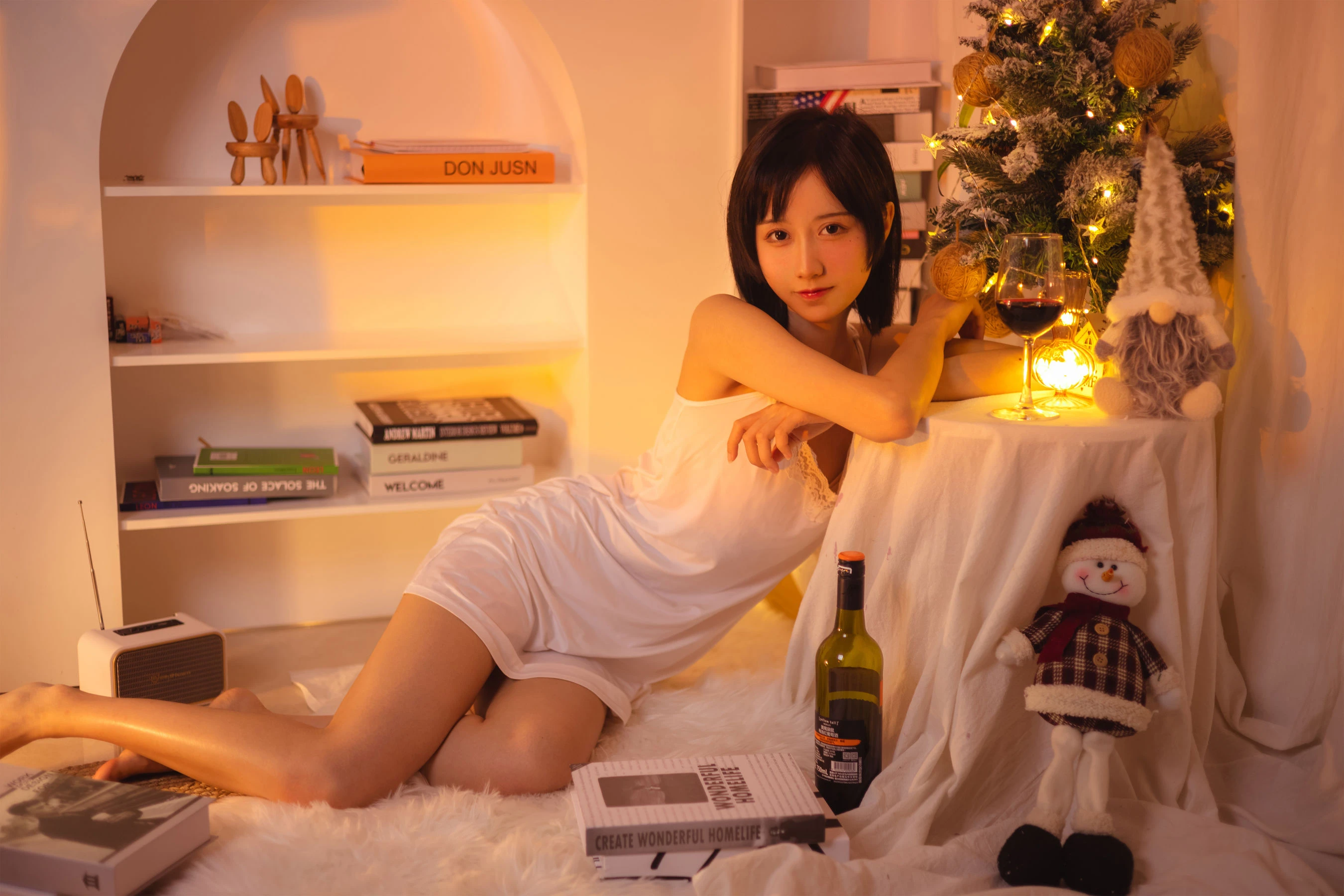 萌系小姐姐木绵绵OwO – 红酒好喝 [28P]插图5