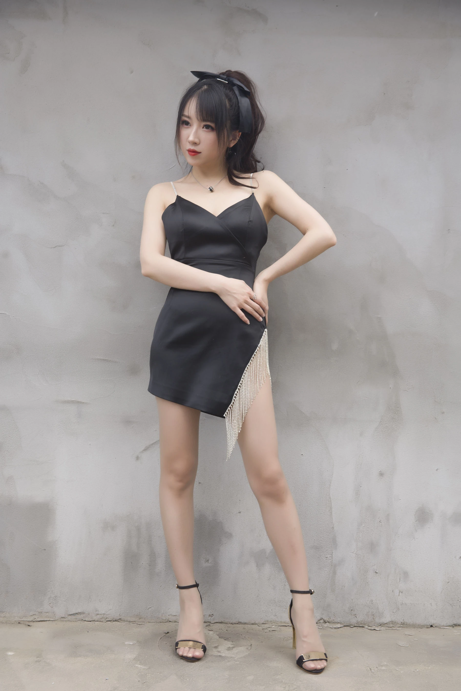 斗鱼主播小女巫露娜 – 黑色流苏高清在线免费欣赏–微密图社-微密图社