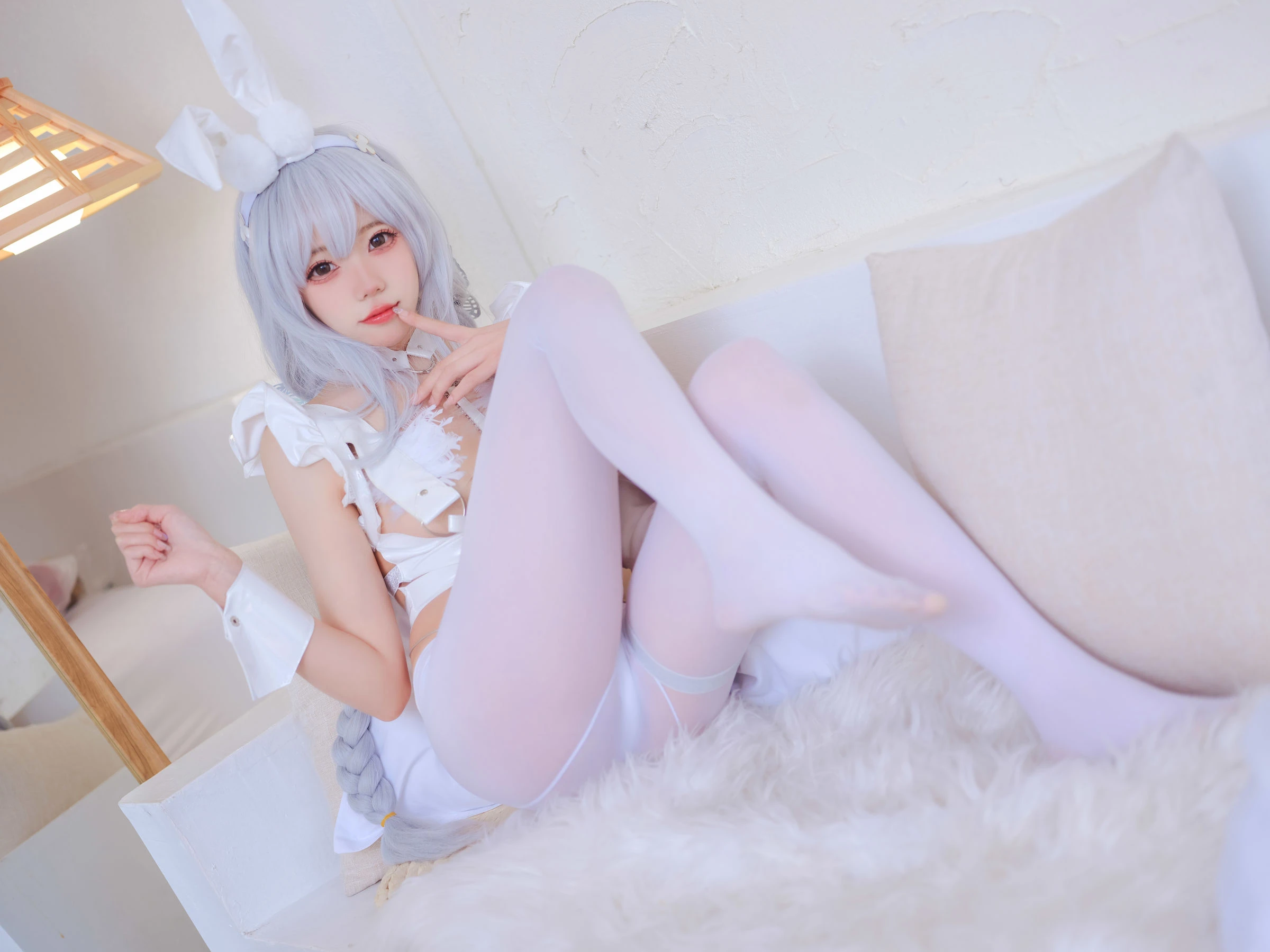 咬一口兔娘 – 恶毒兔女郎 [19P]插图1