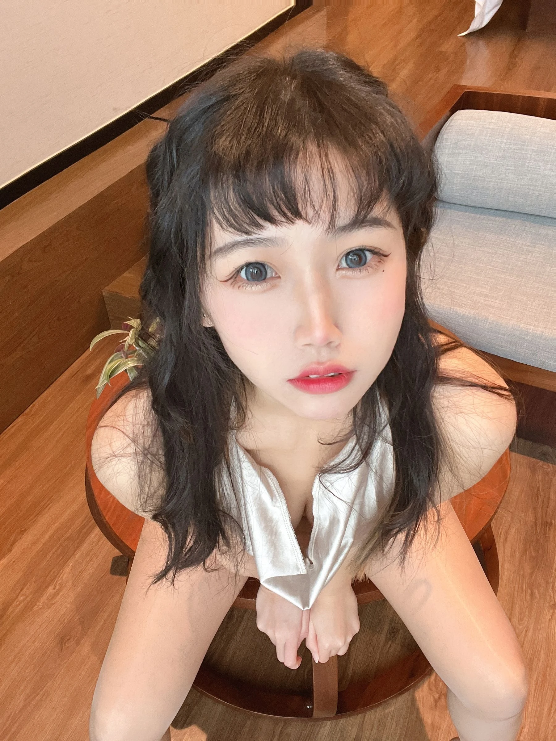 微博人气Coser不呆猫 – 浴室人妻插图6
