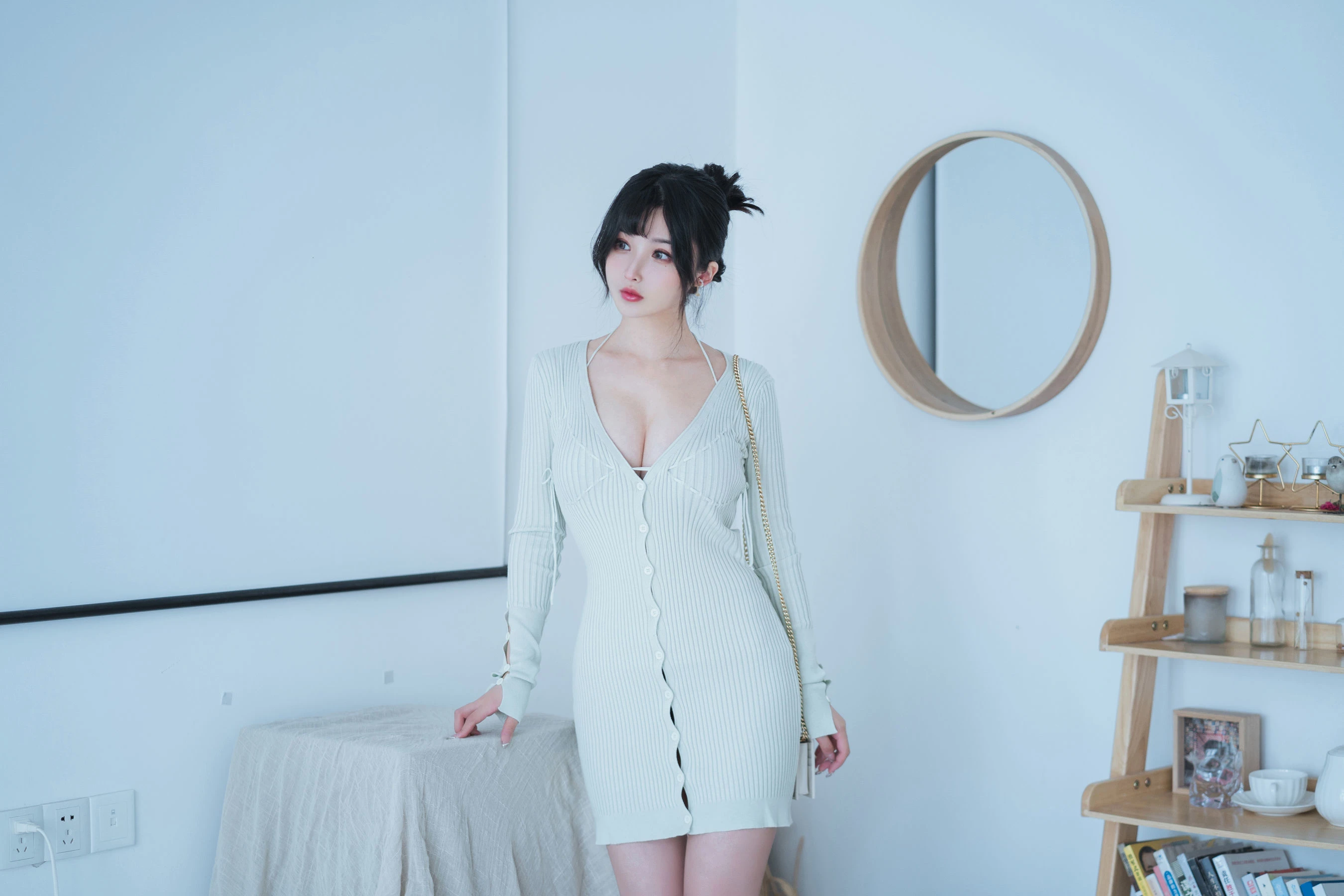 COS福利rioko凉凉子 – 人妻毛衣 [54P]插图1