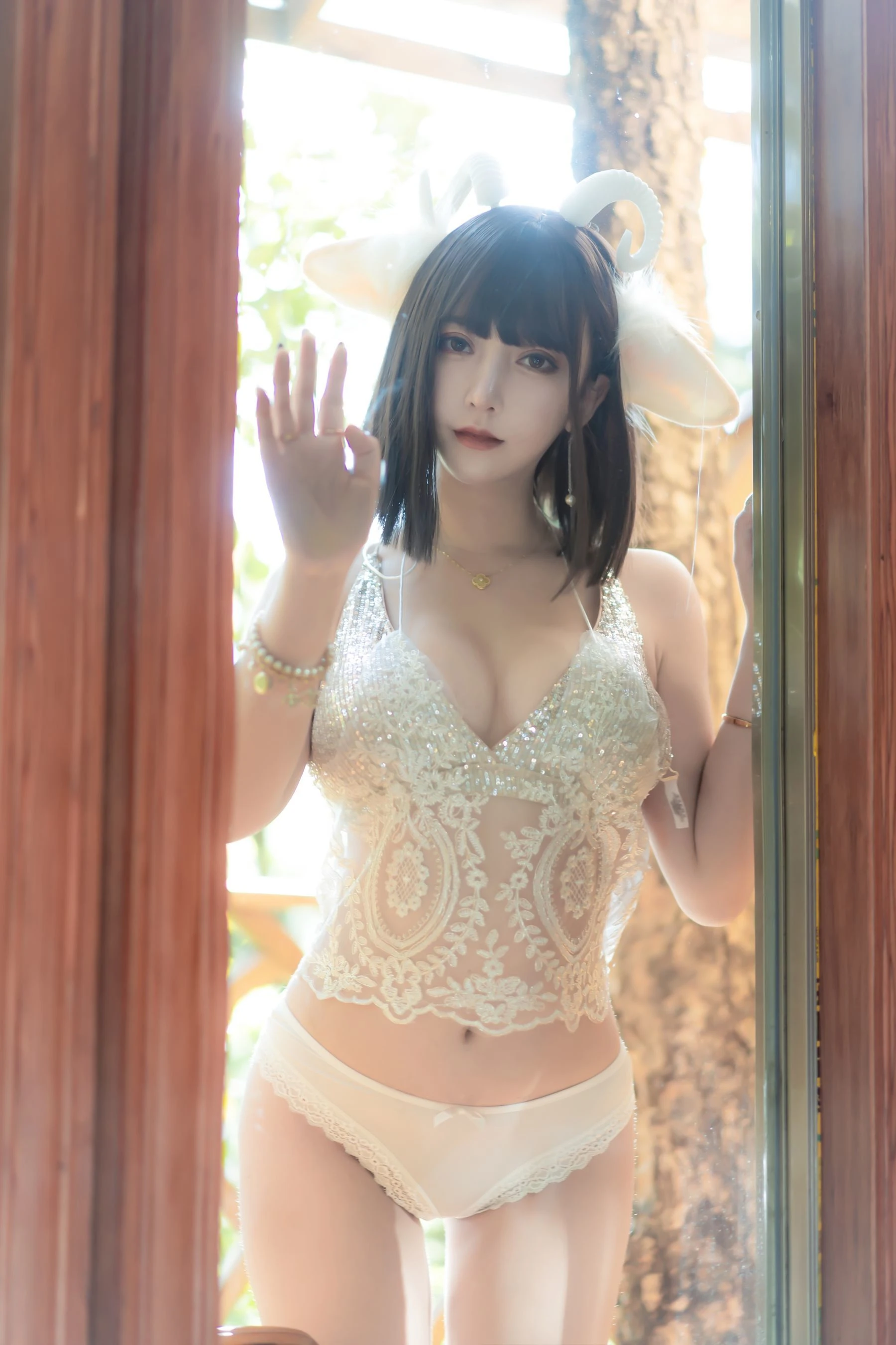 斗鱼米线线sama写真 喵小羊插图6