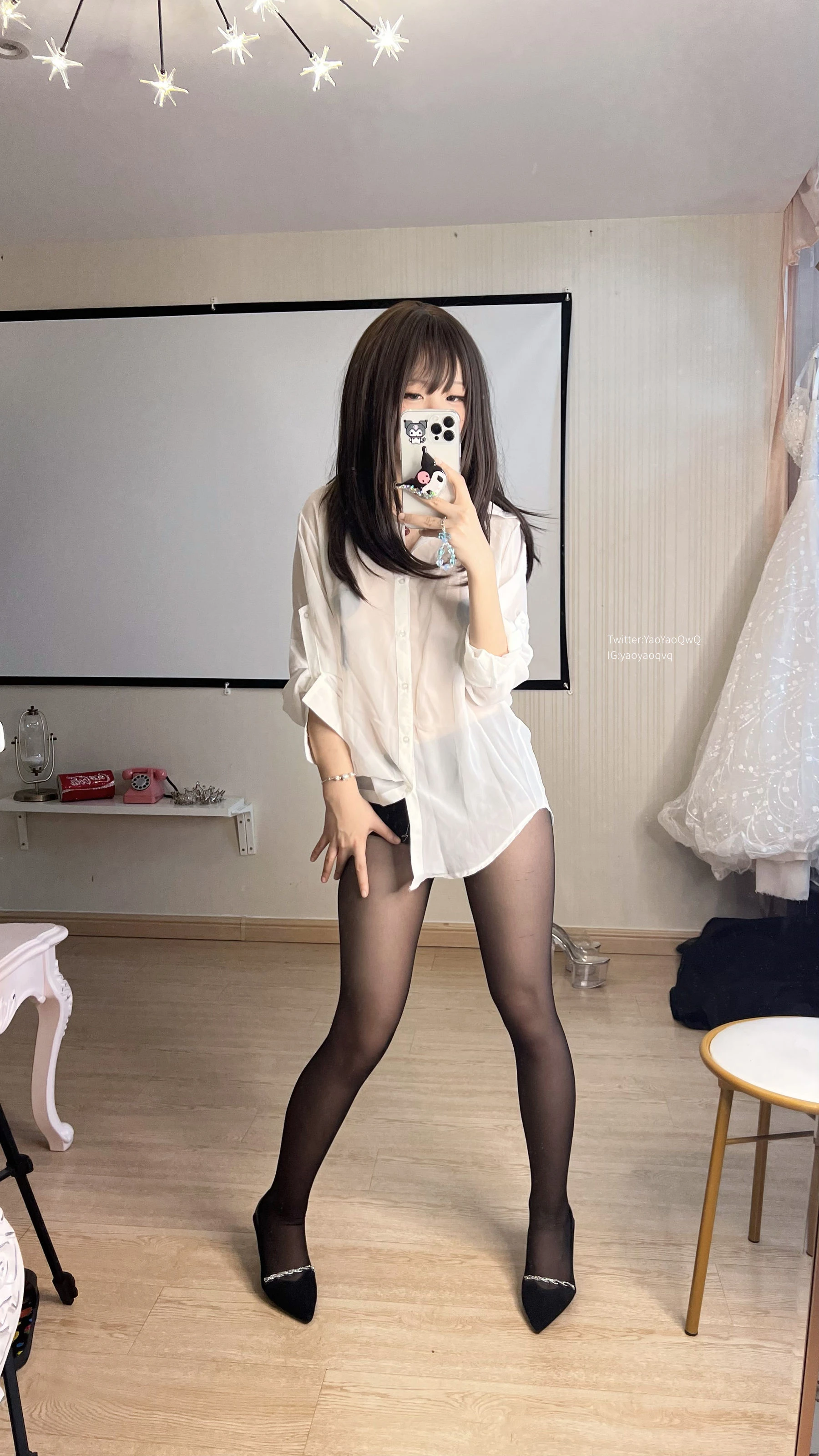 萌妹子Coser摇摇乐yoyo fantia 22年1月会员合集 黑丝OL诱惑插图2