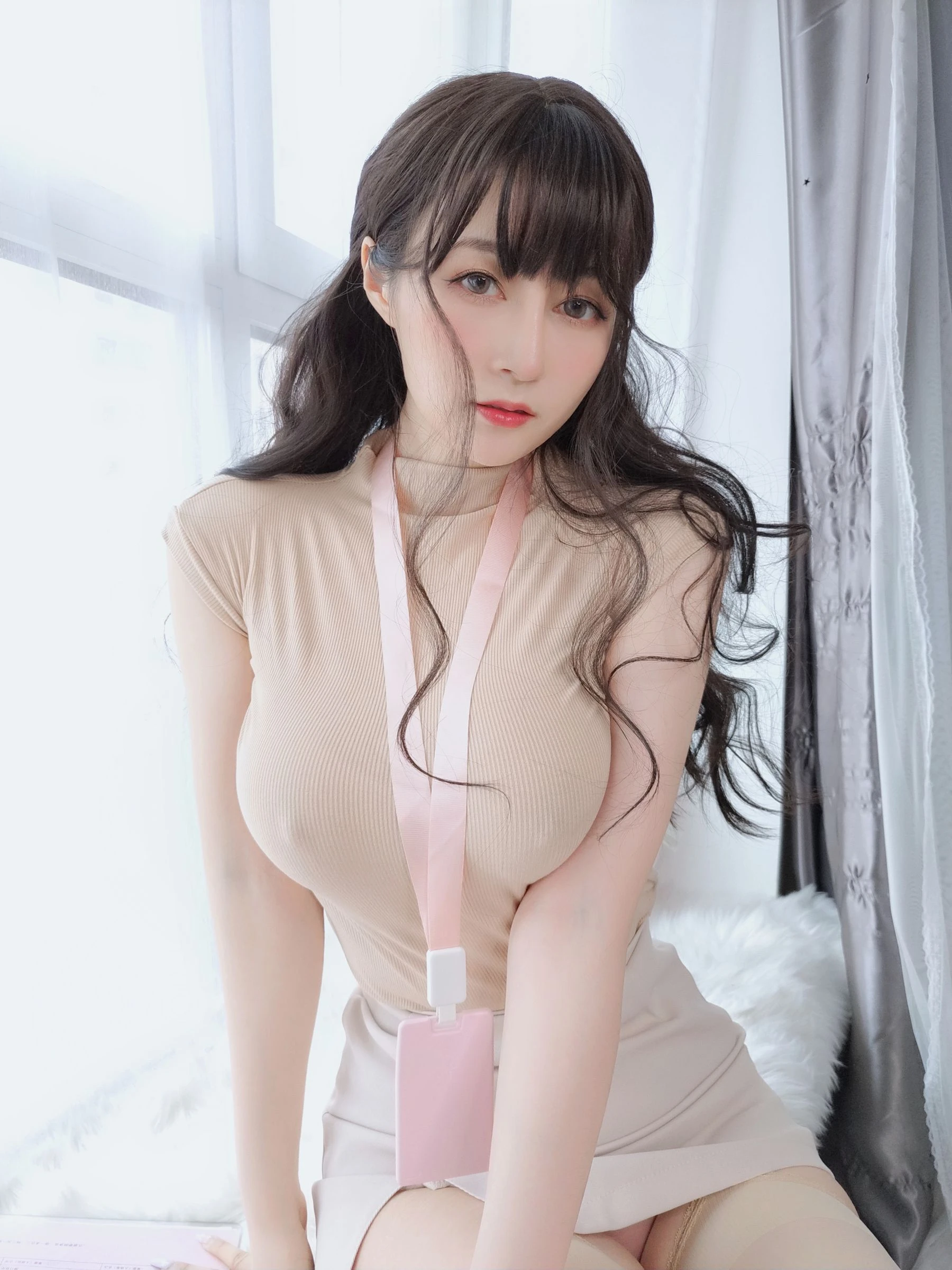 Coser小姐姐白银 – 上司の意地悪 [24P]插图2
