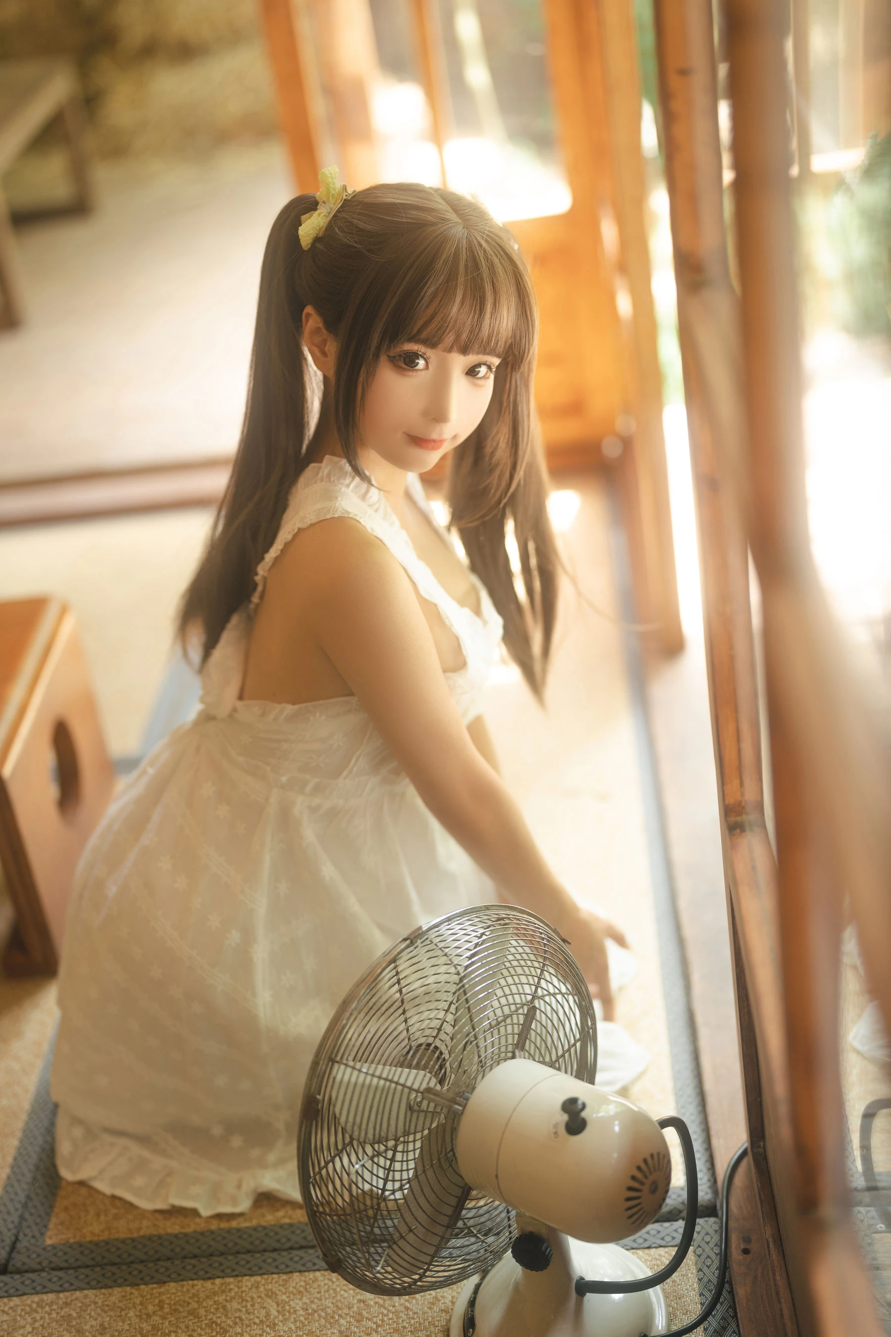 动漫博主蠢沫沫 – 白吊带 [112P]插图1