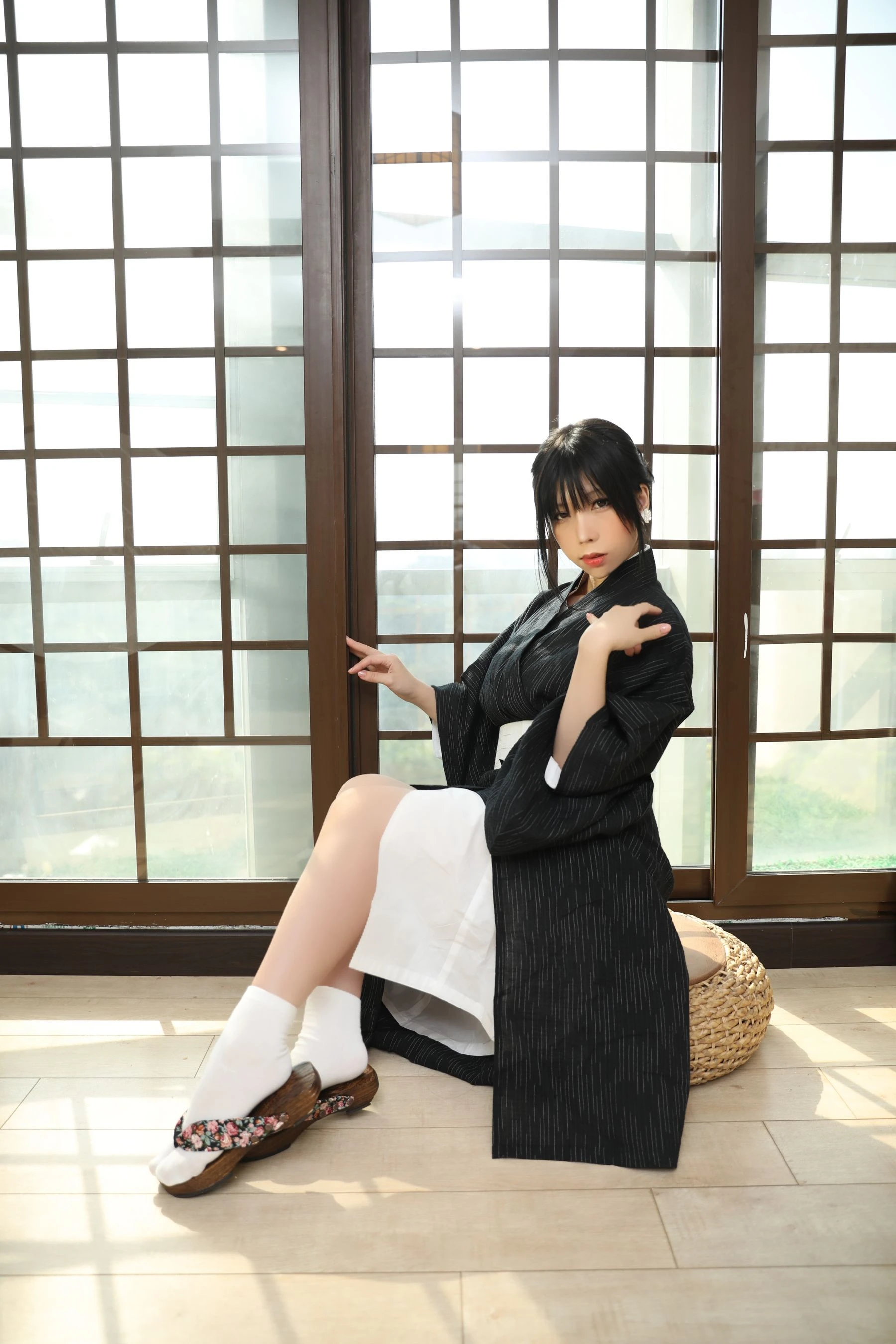 二次元巨乳美女鹿野希 – 未亡人插图7