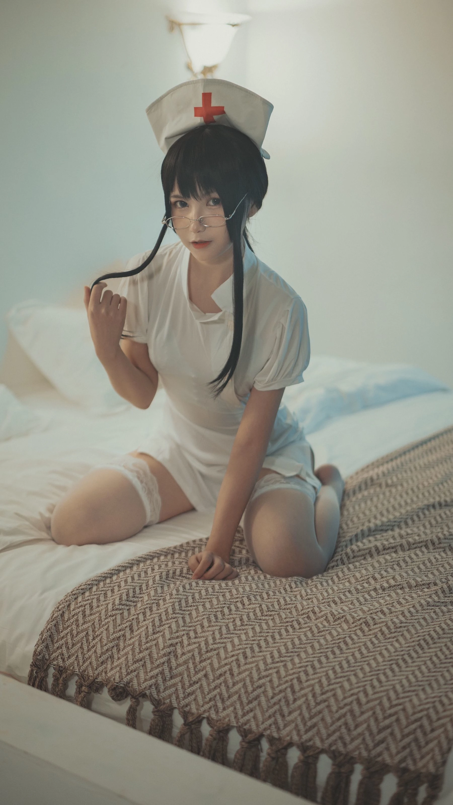COSER美女逐月su 小护士插图7