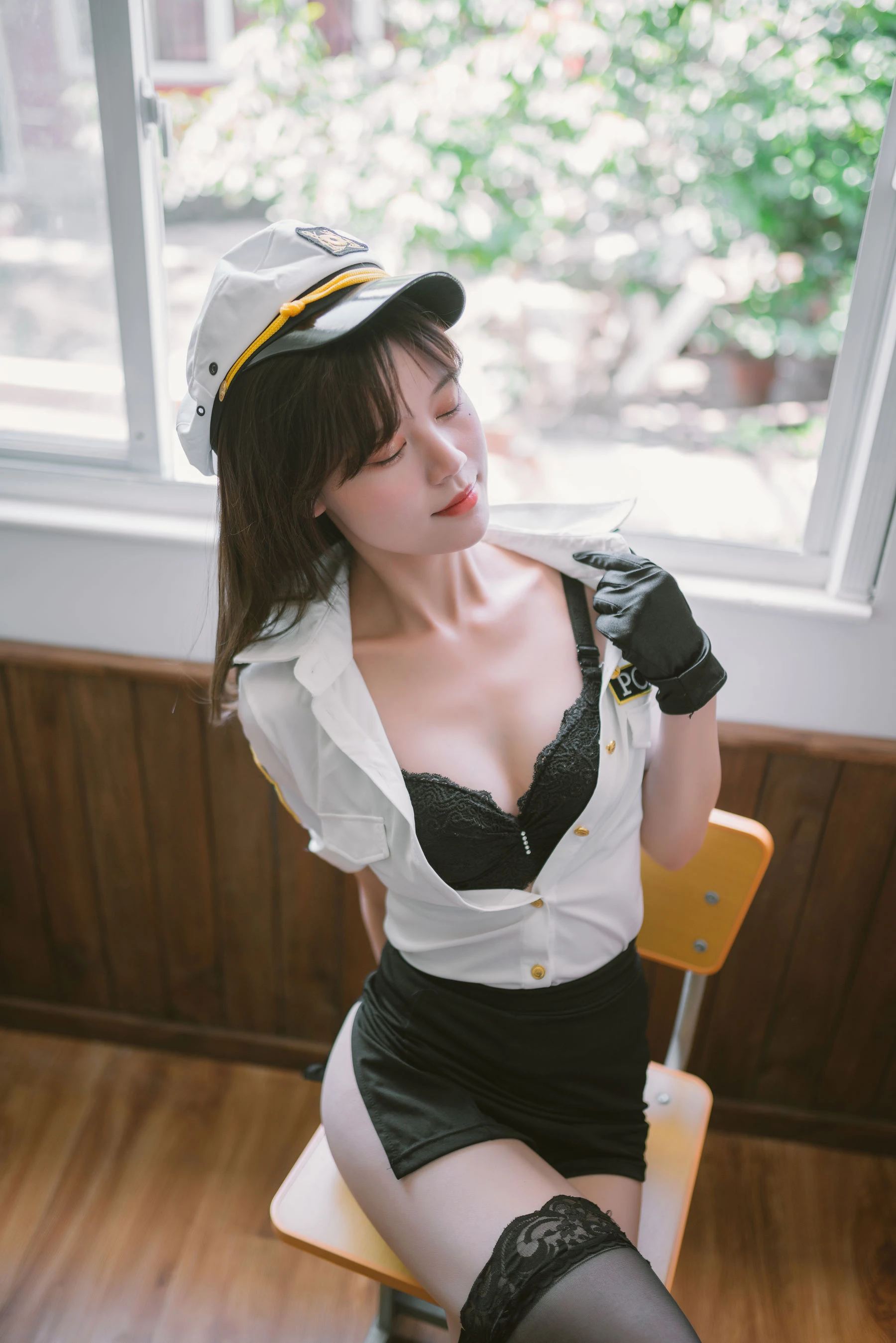 千反田鹿子 – 日常女警插图5