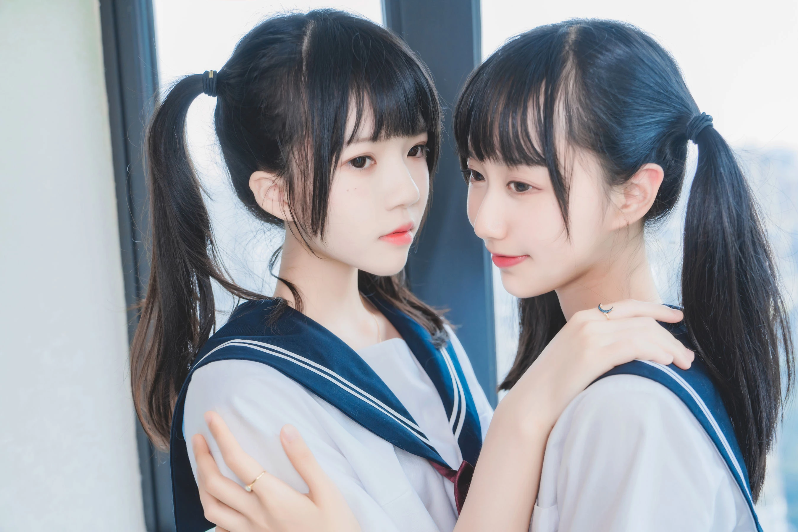 萌系小姐姐木绵绵OwO&桜桃喵 她(制服×制服)插图4