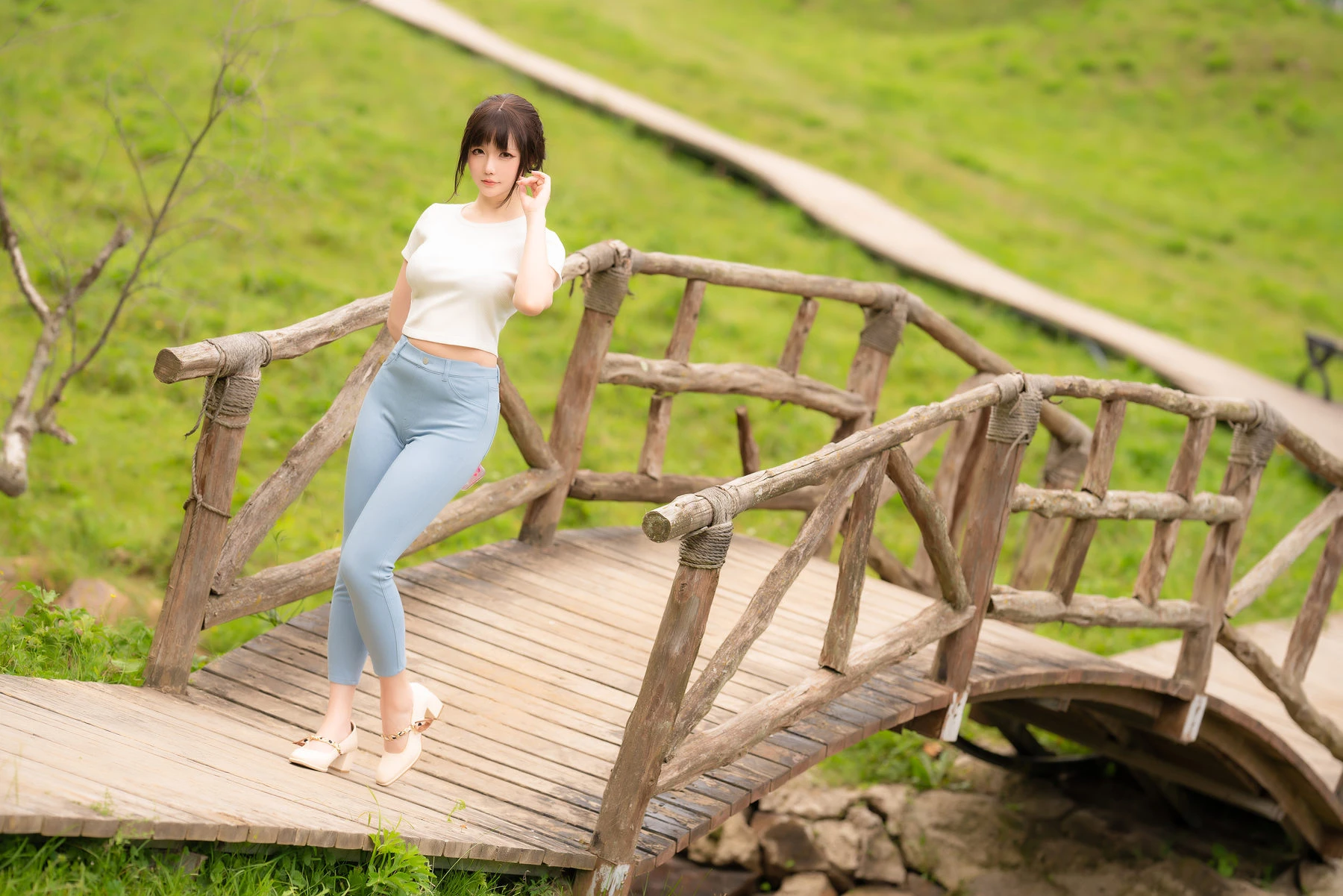 Coser小姐姐星之迟迟 – 户外 微风 [56P]插图2