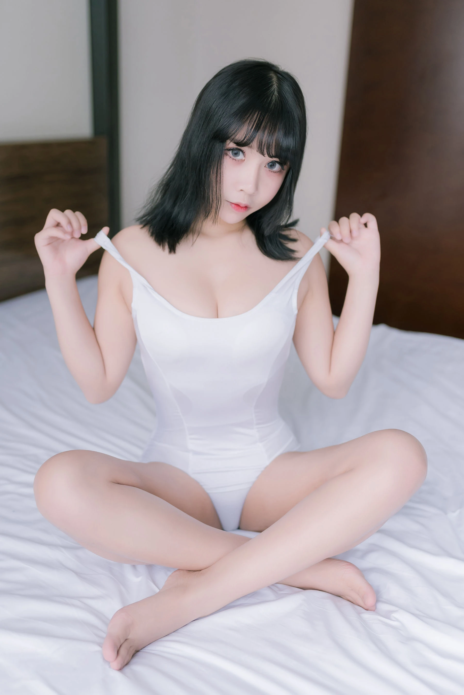 二次元妹子抱走莫子aa 大姐姐插图1