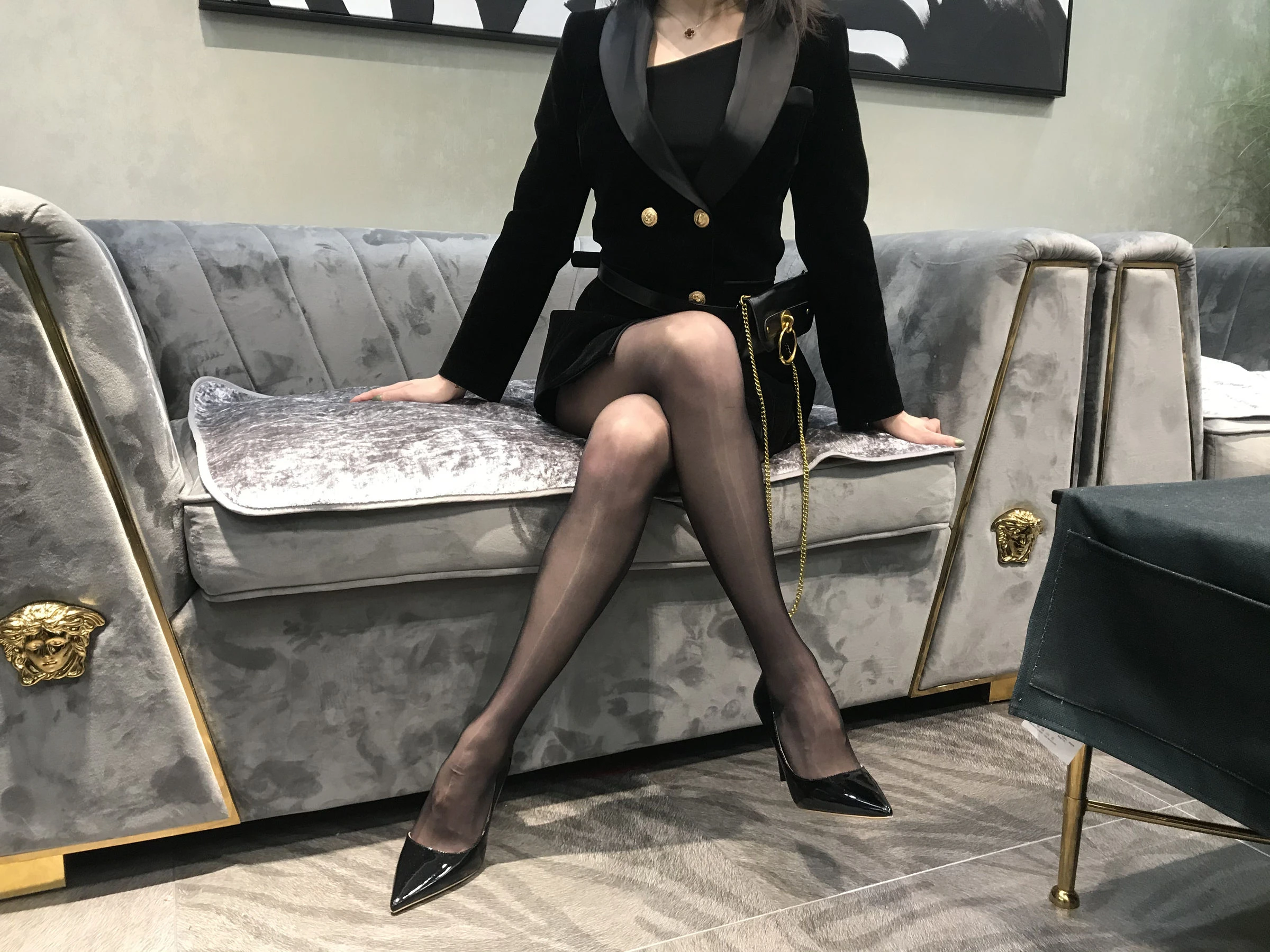 丝足博主麋鹿_Monroe 2020.03.15 会所黑丝插图4
