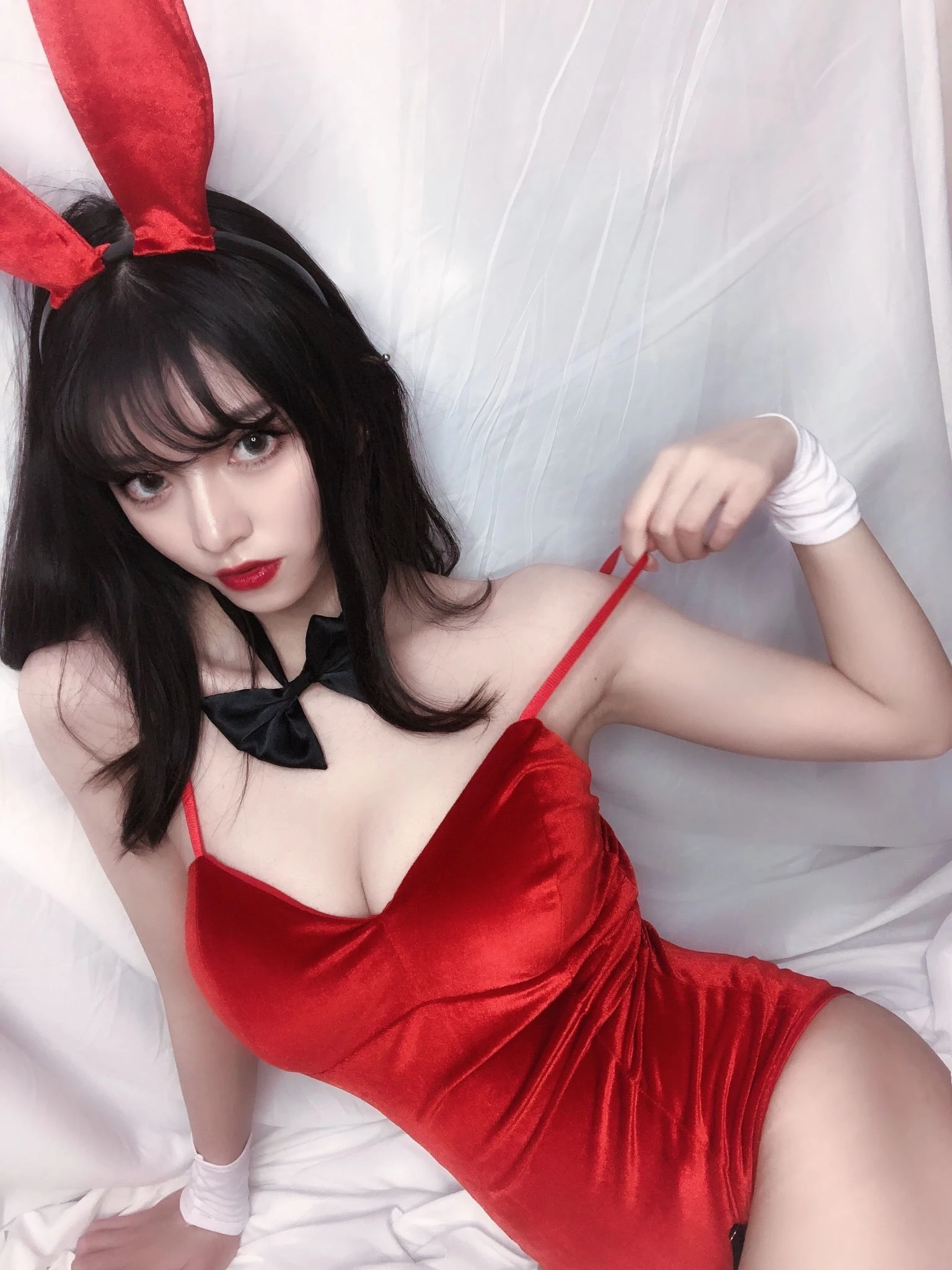 銘銘Kizami 红丝绒兔女郎插图1