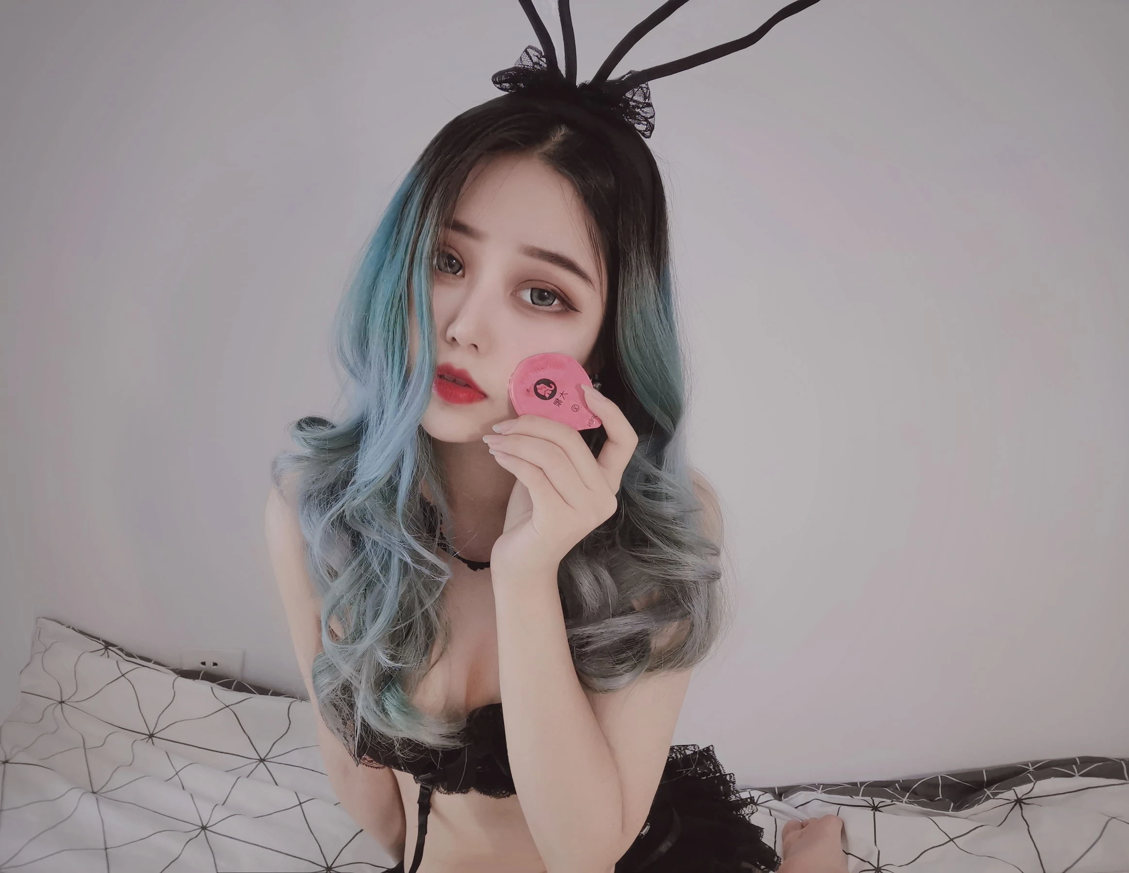 eloise软软 – 小粉盒黑兔子插图8