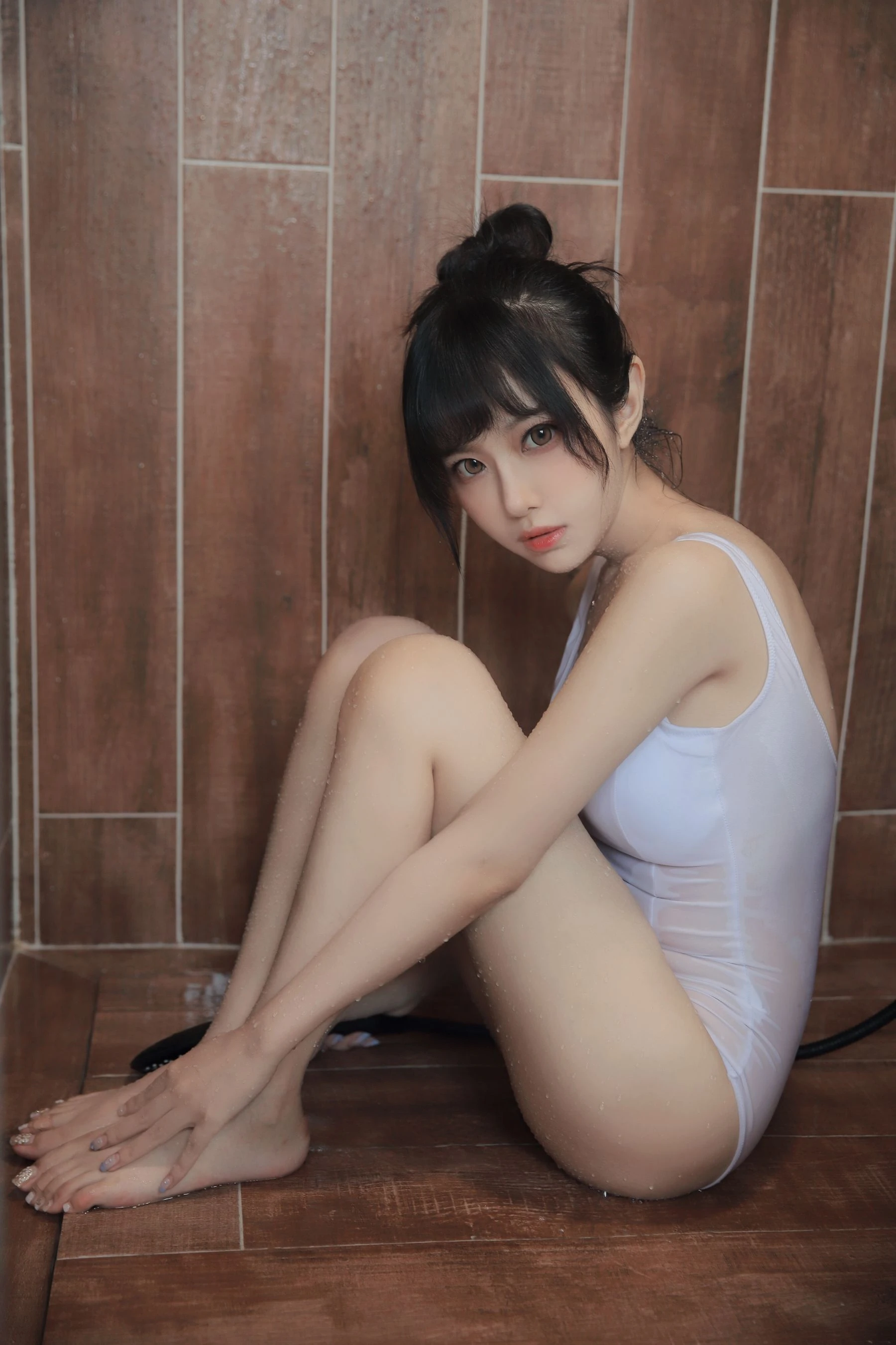 Shika小鹿鹿 – 半透浴室插图2