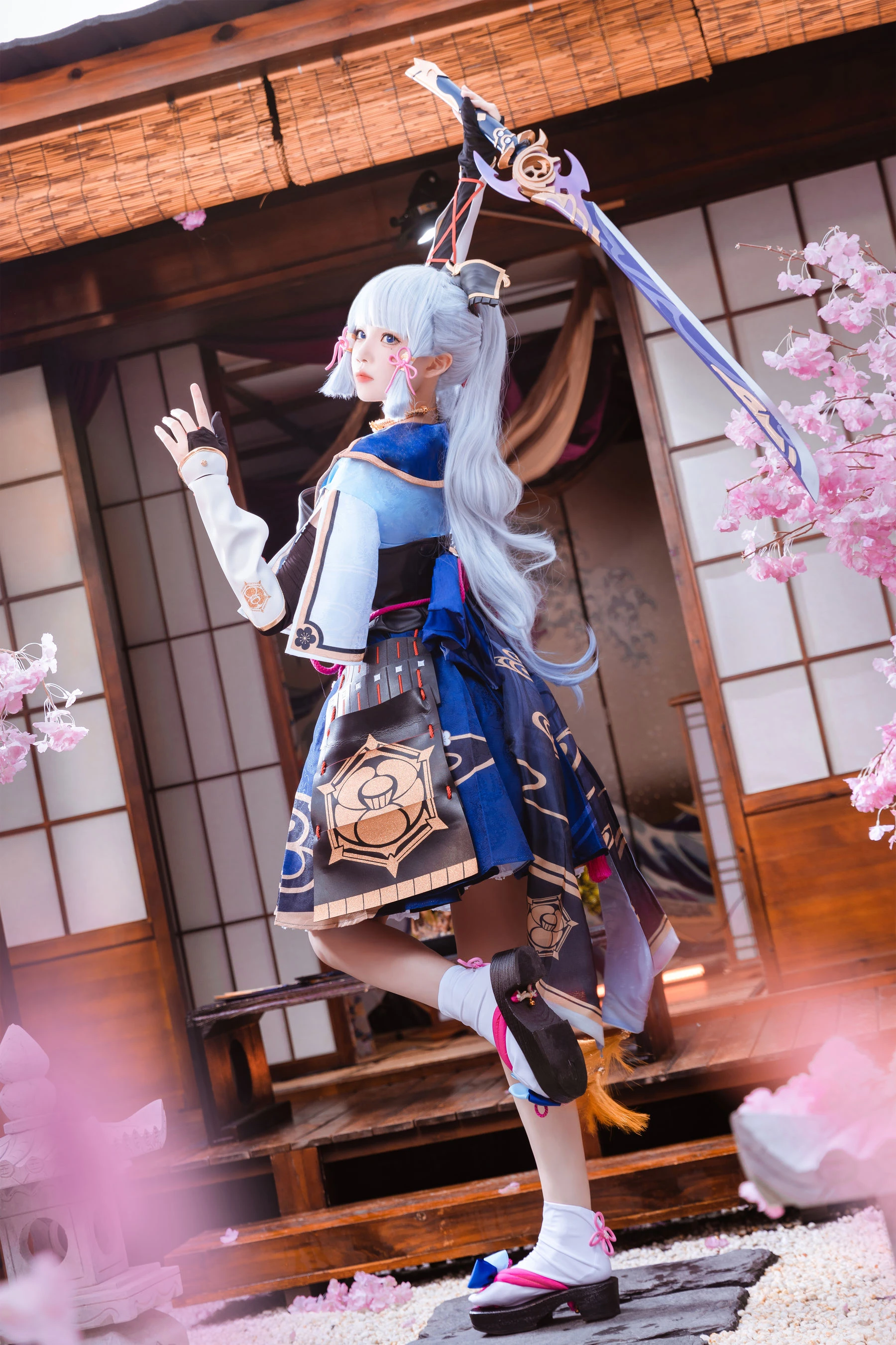桜桃喵 – 神里绫华插图1