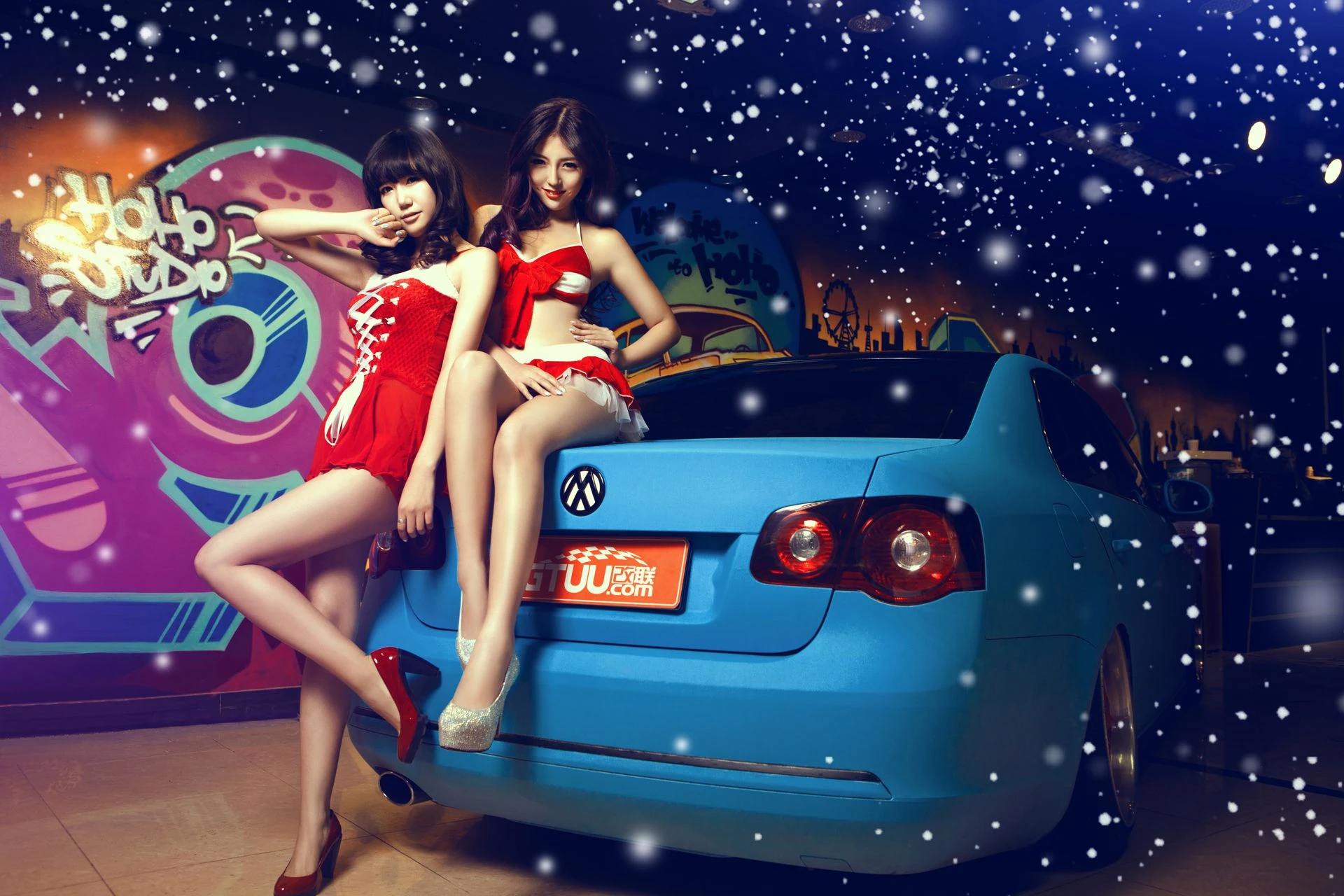 甜美可爱姐妹花 – 圣诞香车魅影图片合集插图4