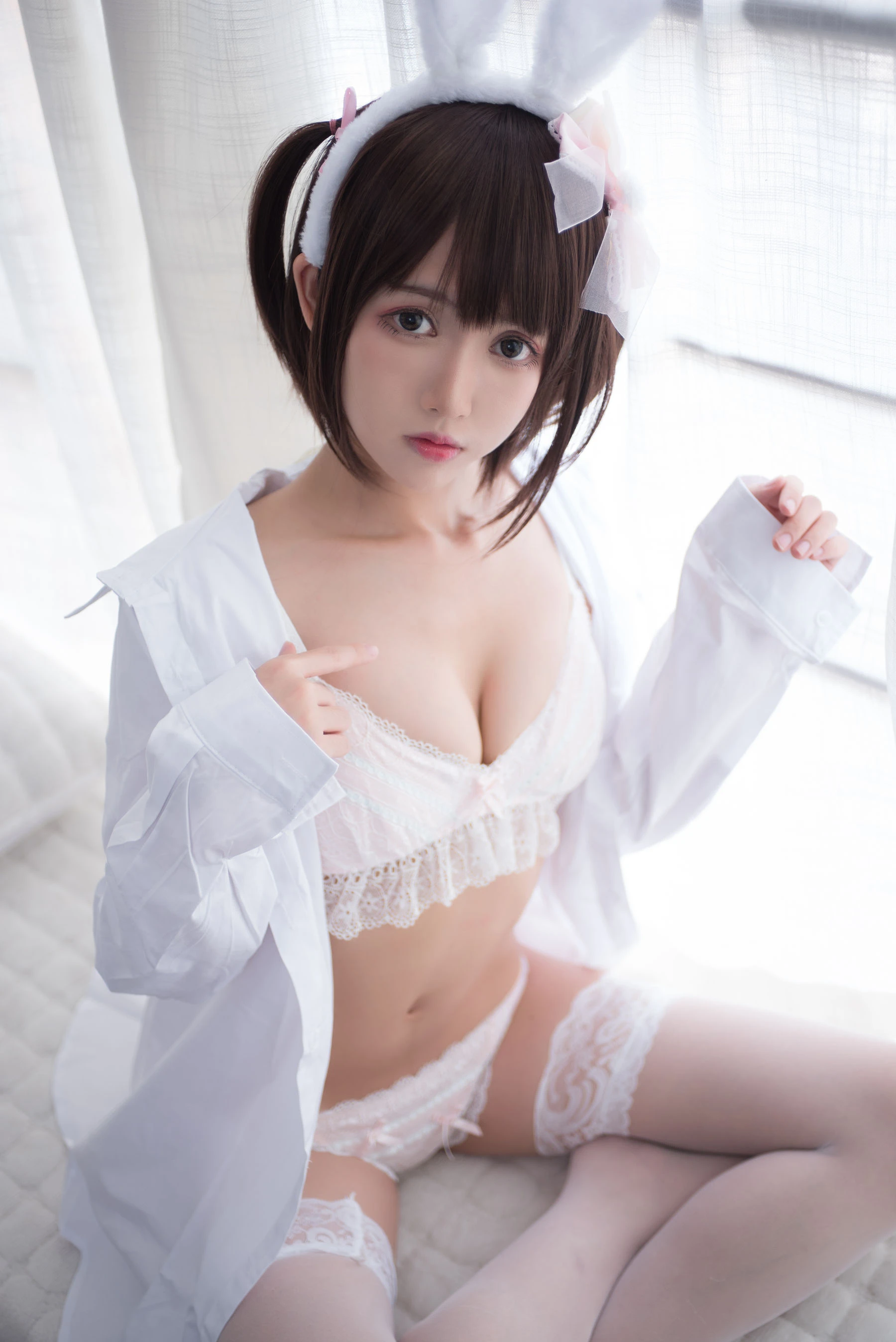 [萝莉COS] 鳗鱼霏儿 – 兽耳 白色蕾丝情趣 [17P]高清在线免费欣赏–微密图社-微密图社