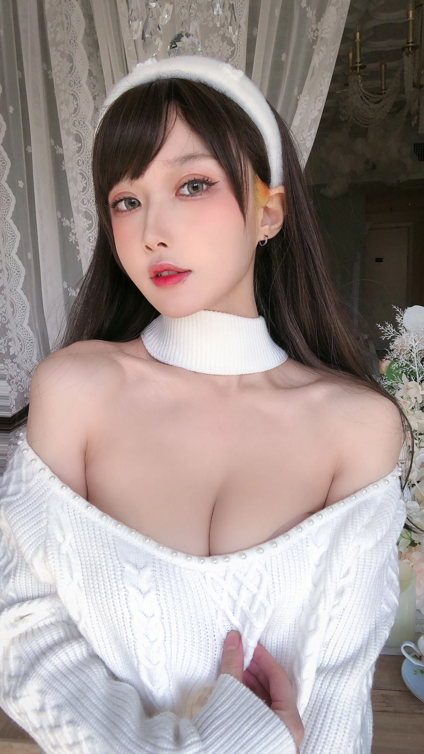 动漫博主阿包也是兔娘 – 纯欲女友插图8