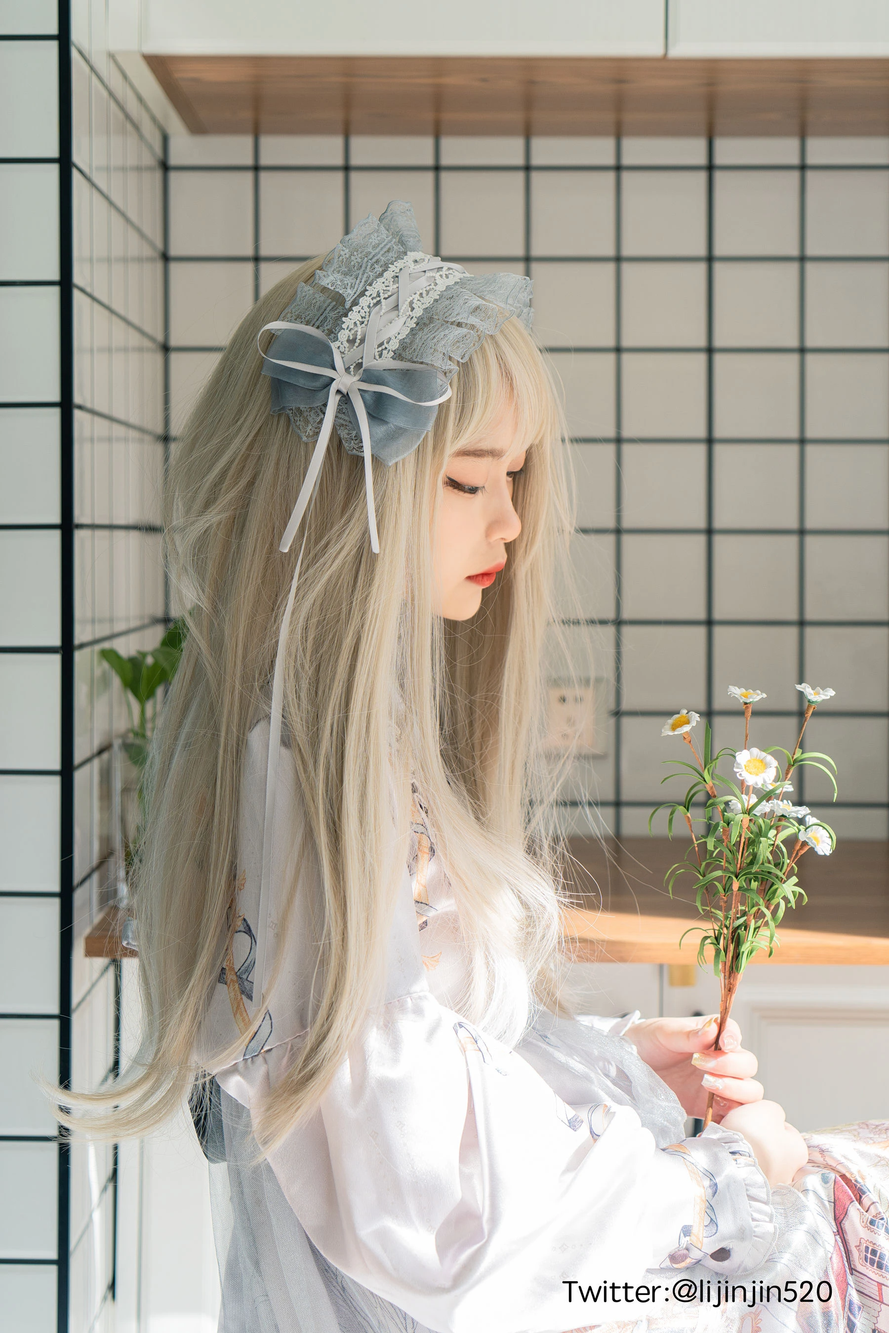 梨瑾瑾 – LO娘 [20P]高清在线免费欣赏–微密图社-微密图社
