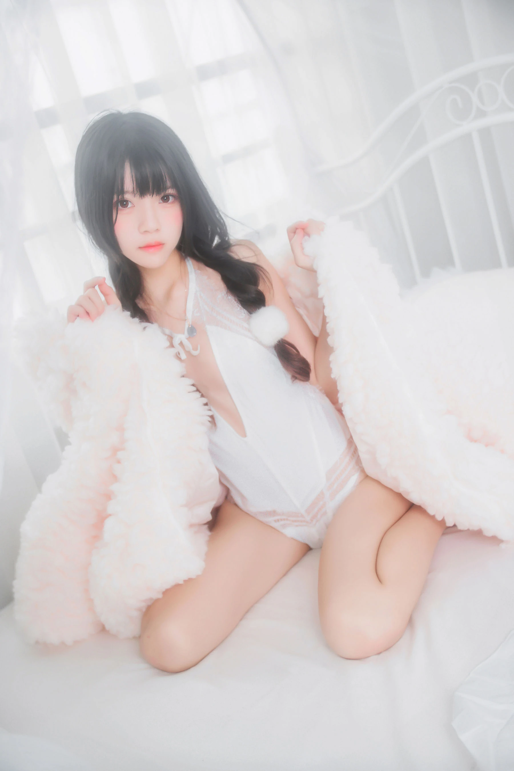 桜桃喵 冬眠系列 纯白私房 [46P]插图3