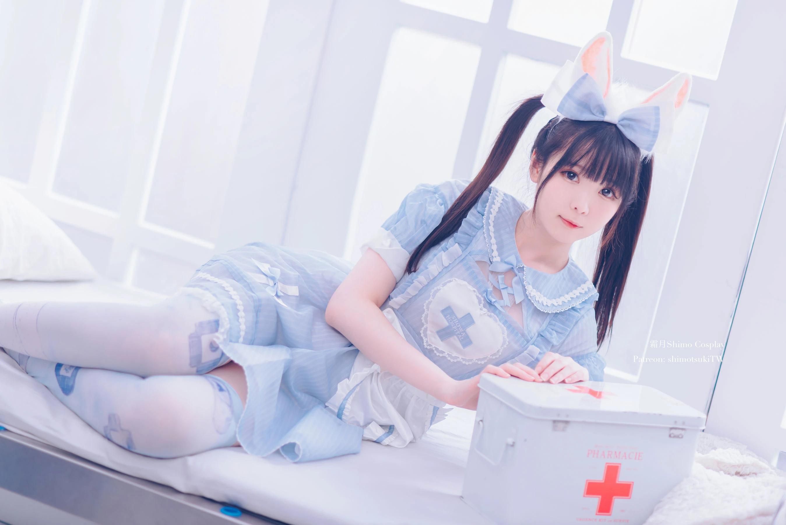微博妹纸霜月shimo – 女仆裙插图3
