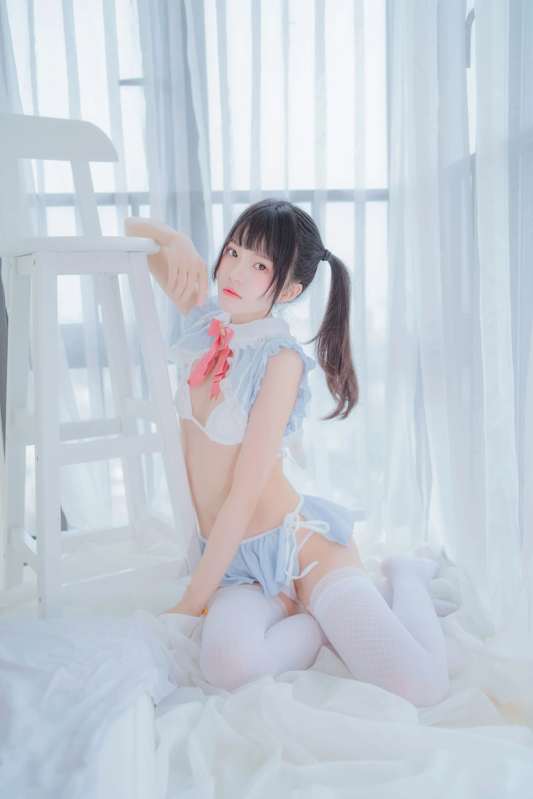 桜桃喵 – 爱丽丝的兔子插图1