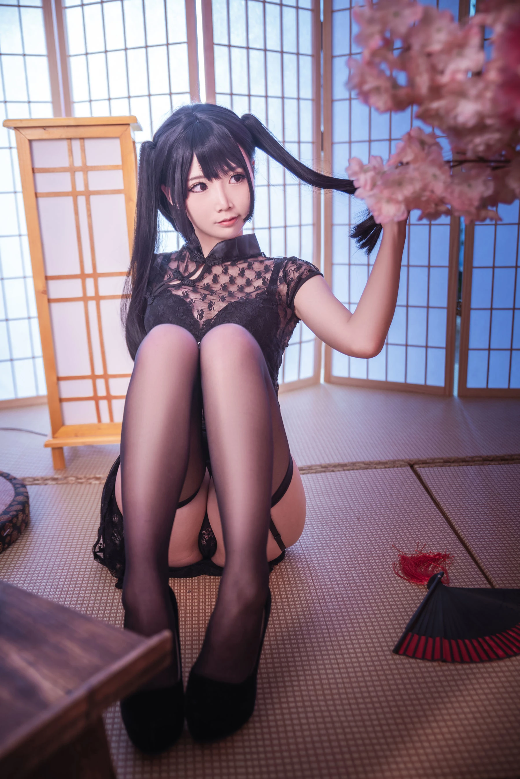 [萝莉COS] 面饼仙儿 – 黑丝情趣旗袍 [21P]插图6