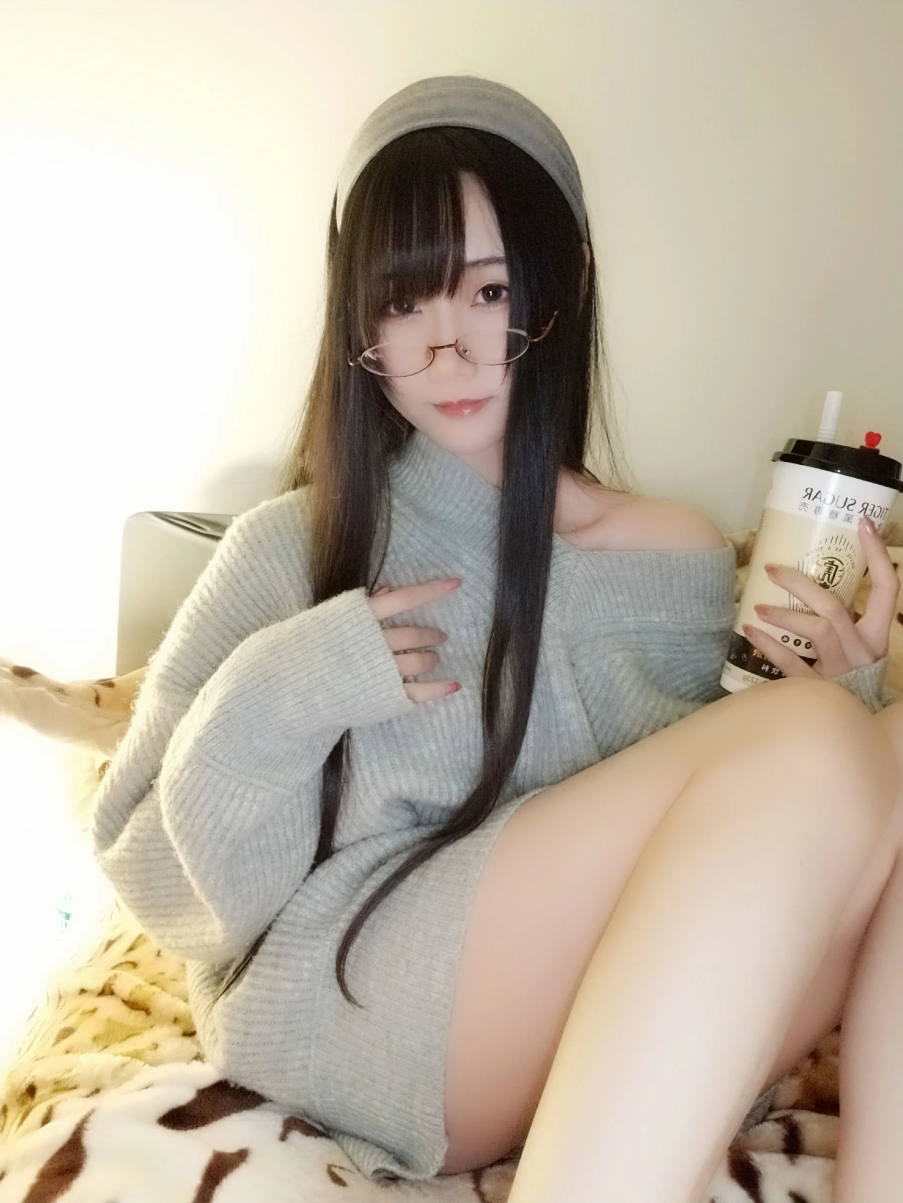 动漫博主曉美媽 奶茶小姐插图1