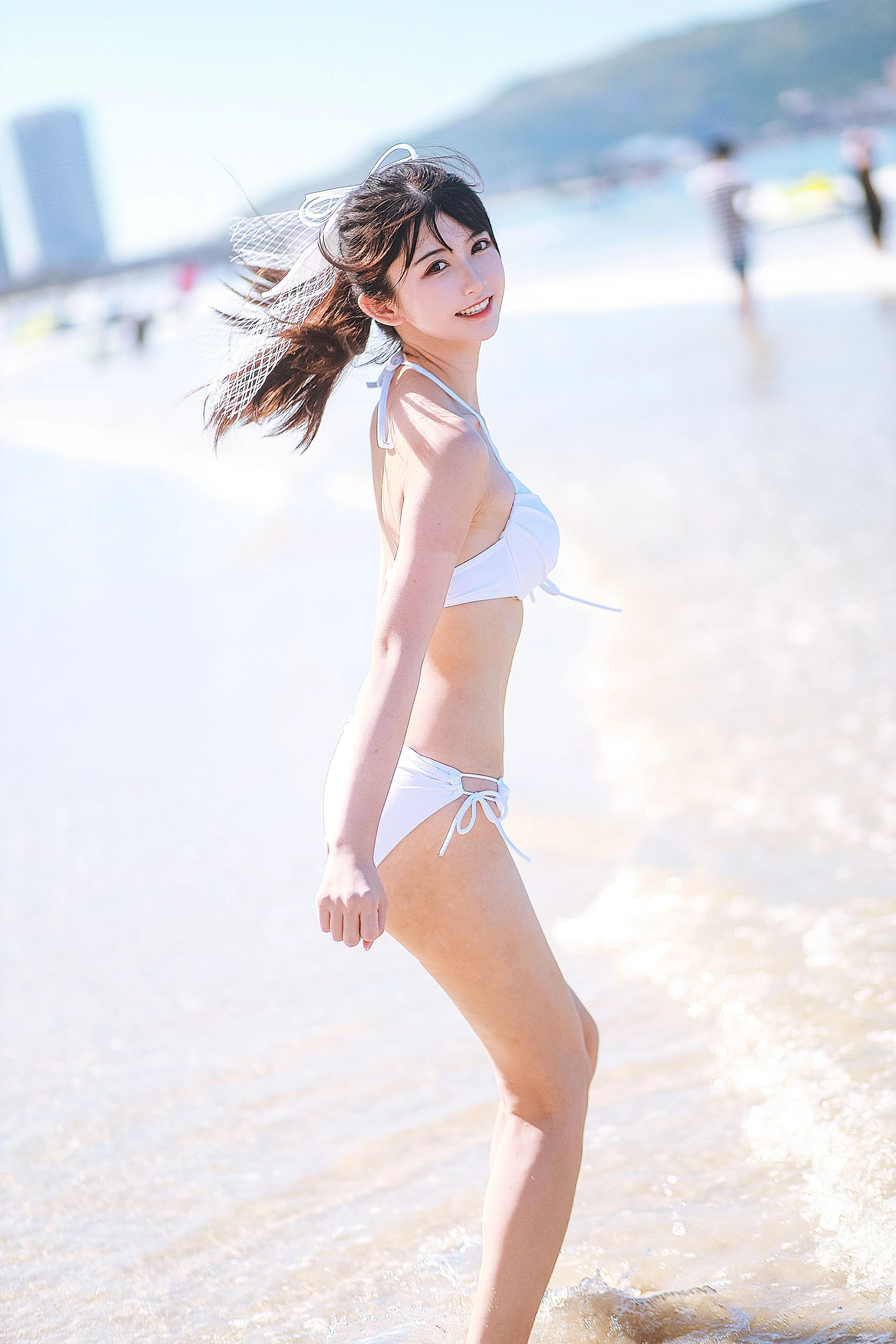超人气Coser鳗鱼霏儿 – 海边插图3