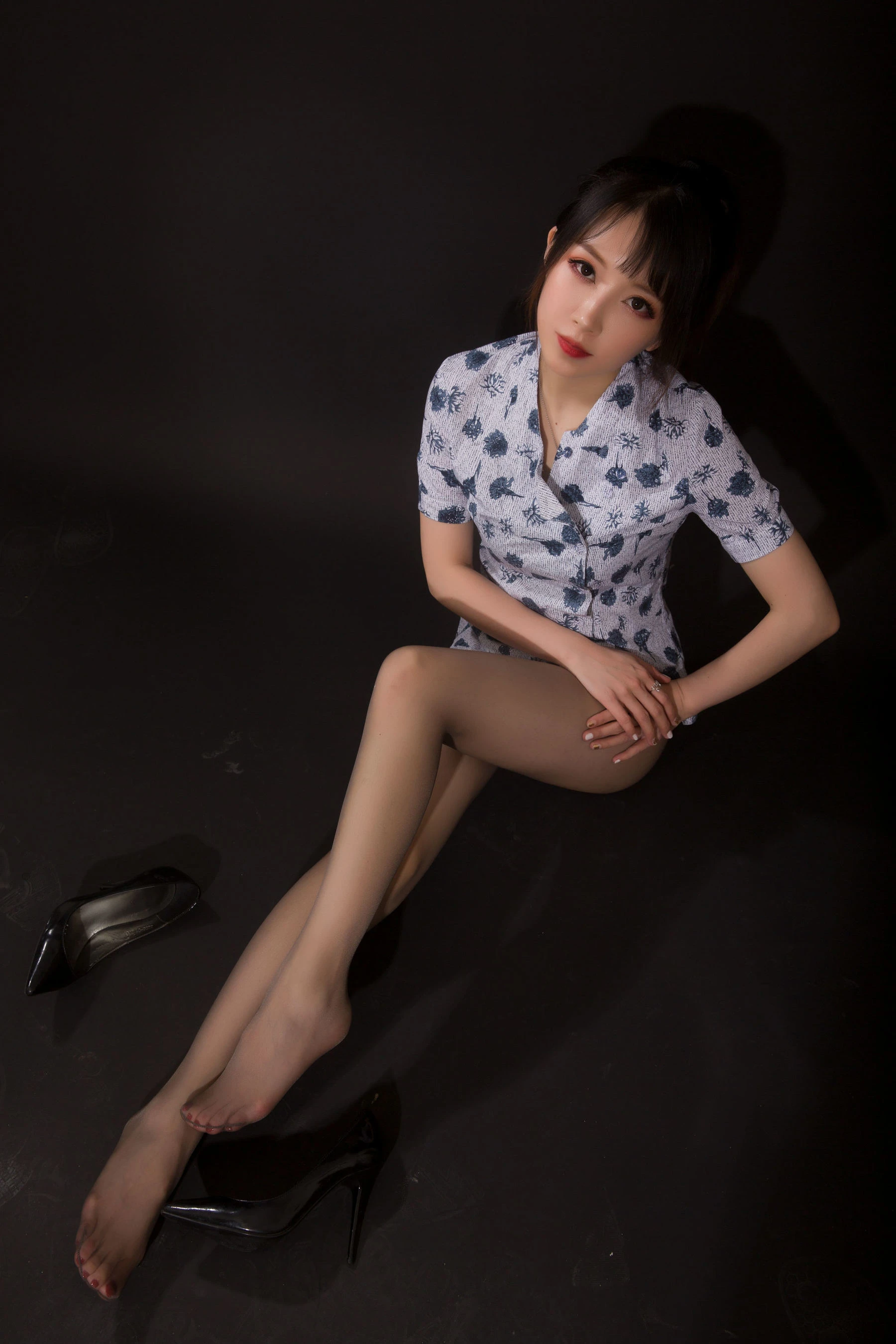 斗鱼主播小女巫露娜 – 东航棚拍插图2