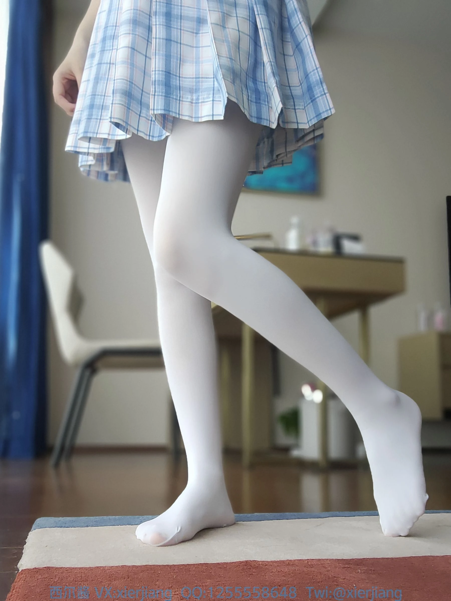 微博萌妹子西尔酱 – 棉花糖白丝JK插图5