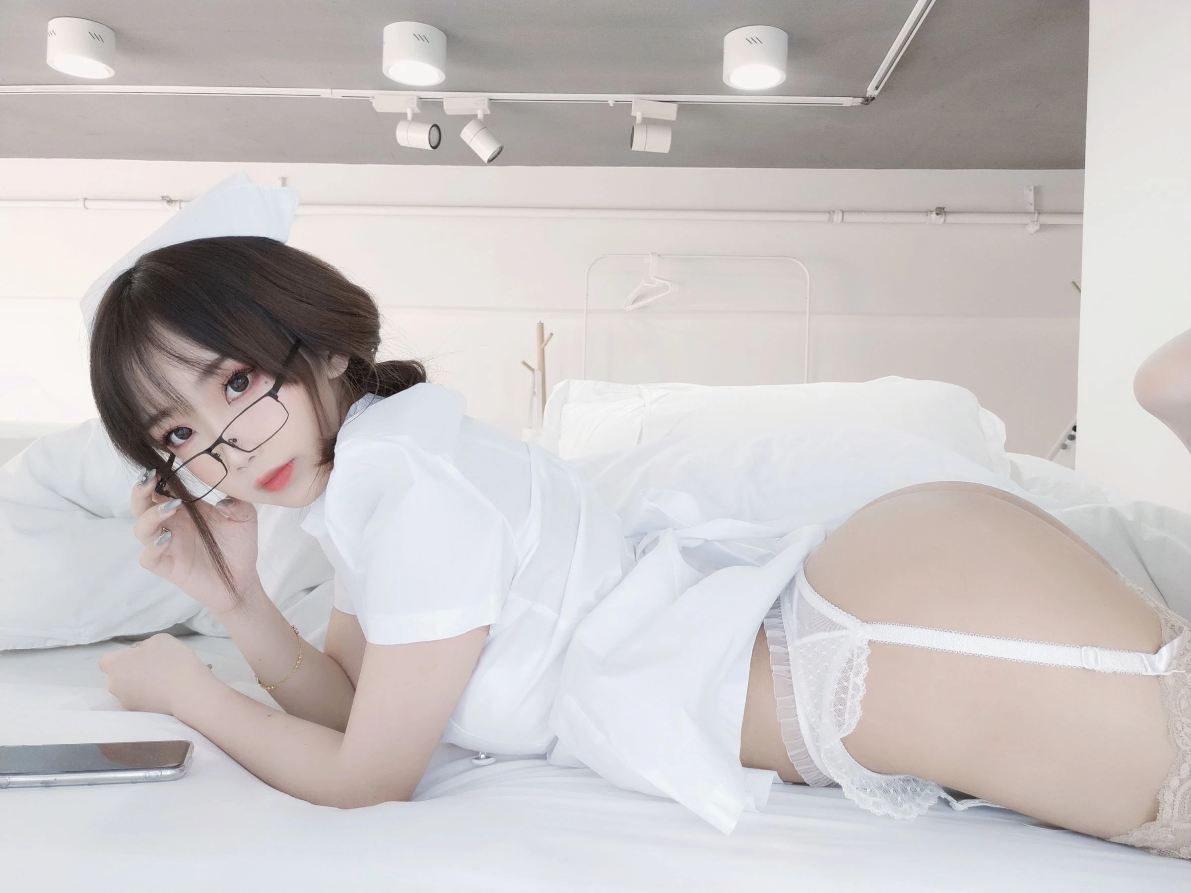 白嫩美少女鬼畜瑶 – 笨蛋护士高清在线免费欣赏–微密图社-微密图社