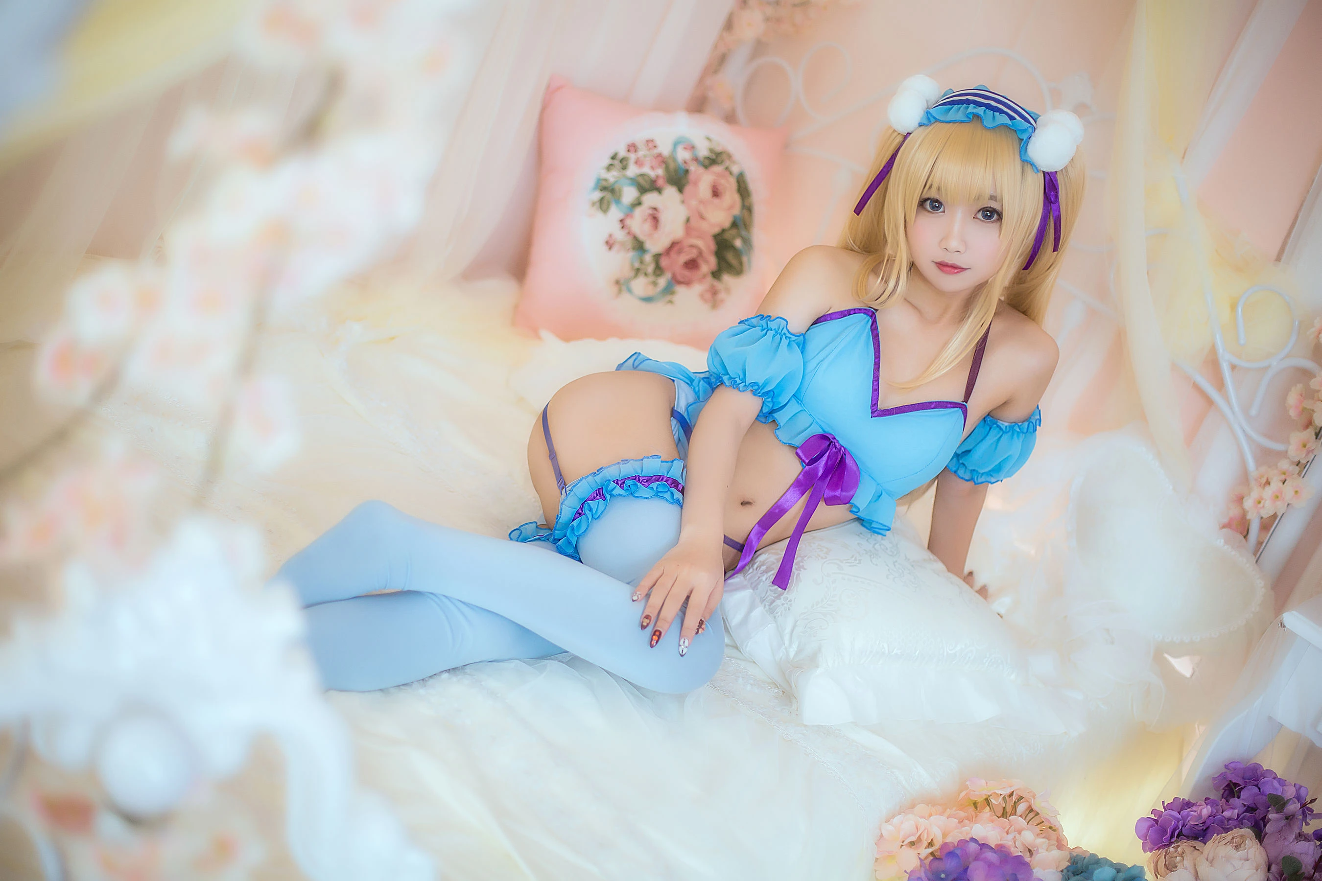 白嫩美少女鬼畜瑶 睡衣插图1