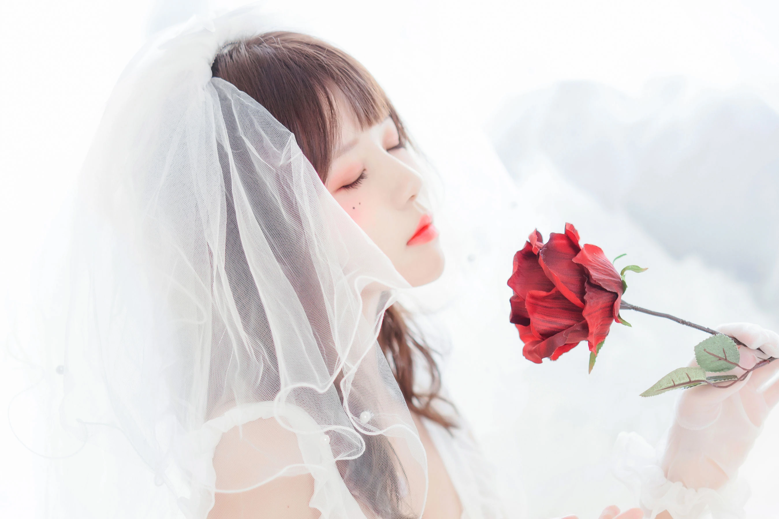 桜桃喵 轻纱02插图2
